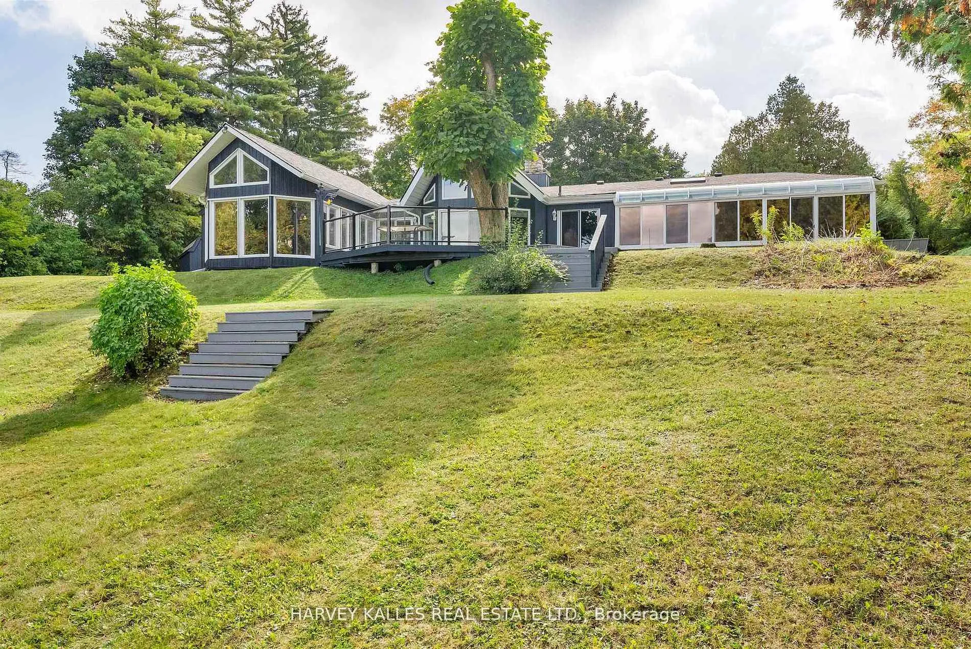 Photo 35 of 8 Oak Drive, Puslinch, Puslinch Lake Settlement Areas — HOMEH