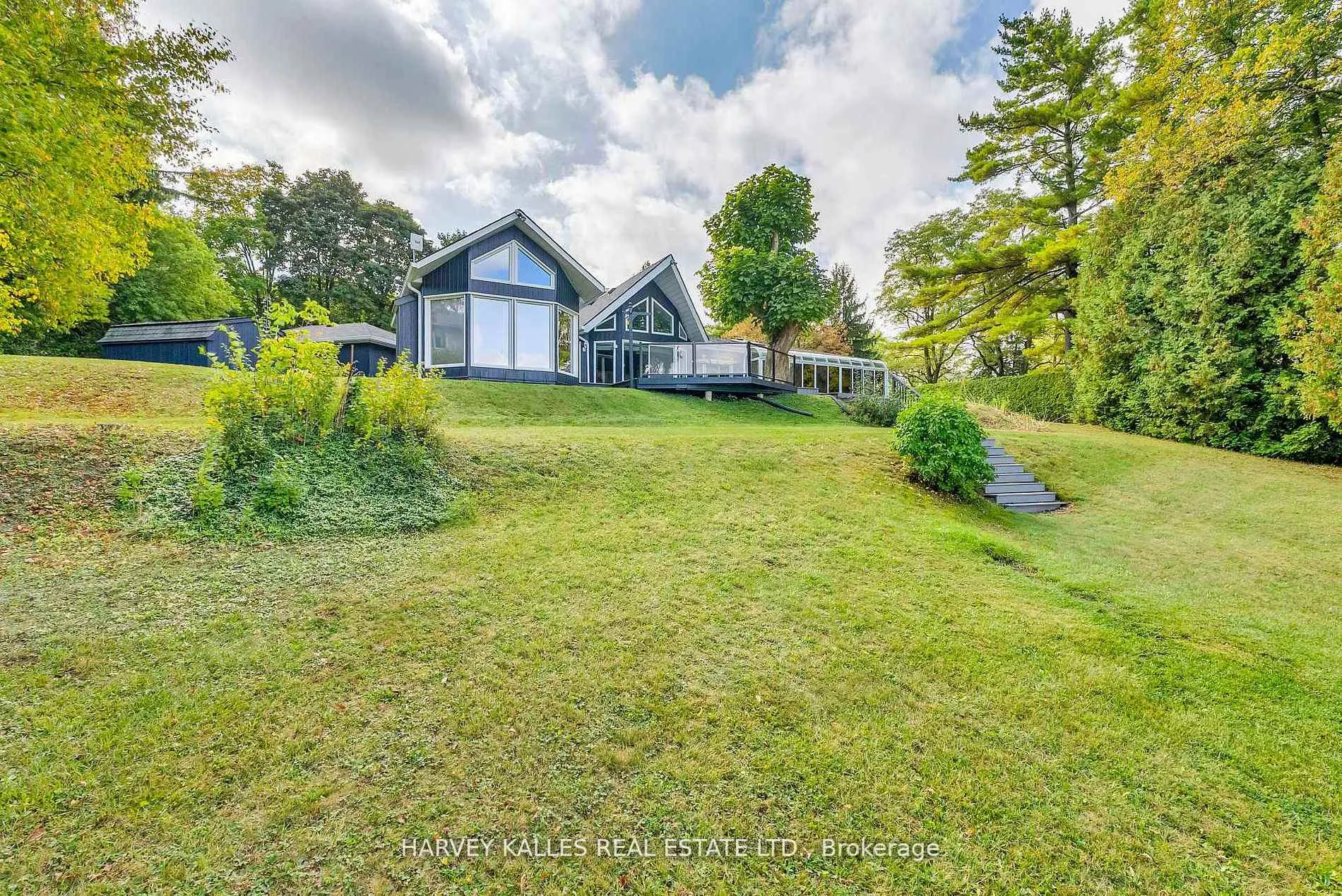 Photo 37 of 8 Oak Drive, Puslinch, Puslinch Lake Settlement Areas — HOMEH
