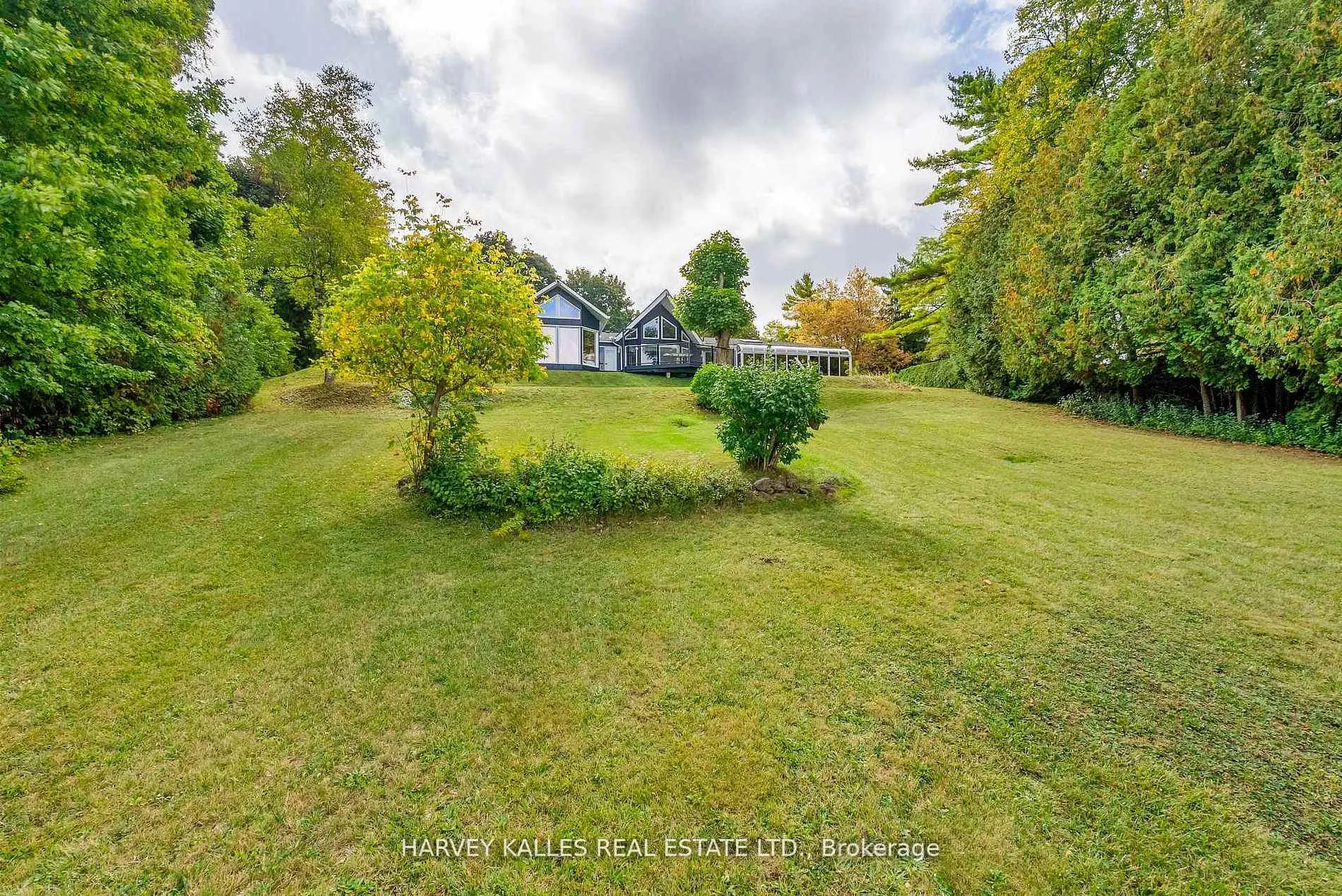 Photo 39 of 8 Oak Drive, Puslinch, Puslinch Lake Settlement Areas — HOMEH