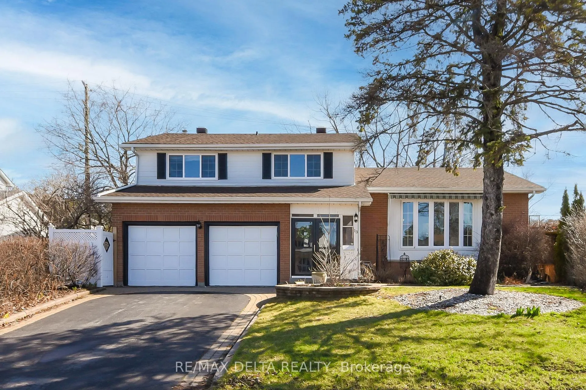 Photo 1 of 13 Parklane Court, Ottawa, Blackburn Hamlet — HOMEH