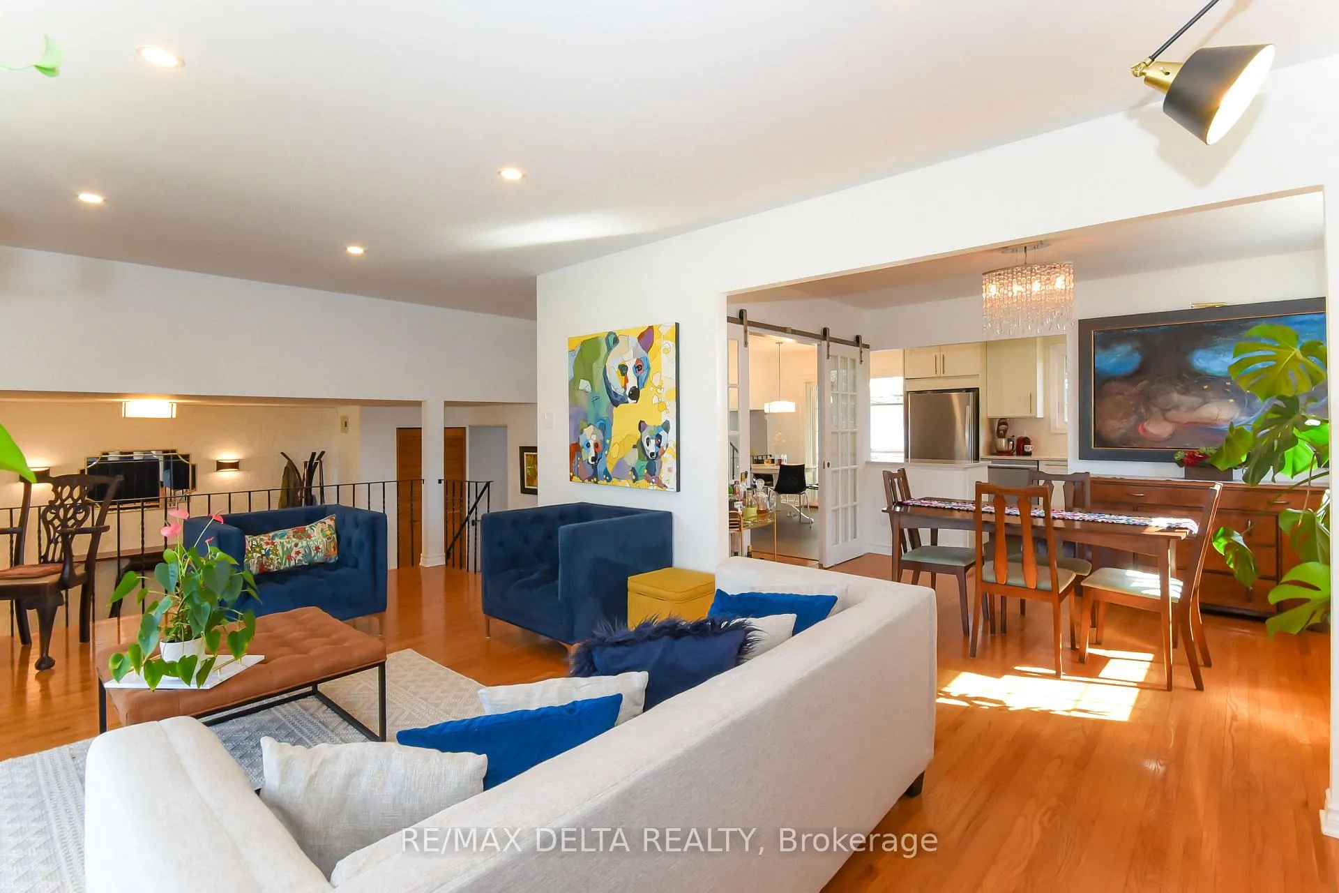 Photo 7 of 13 Parklane Court, Ottawa, Blackburn Hamlet — HOMEH