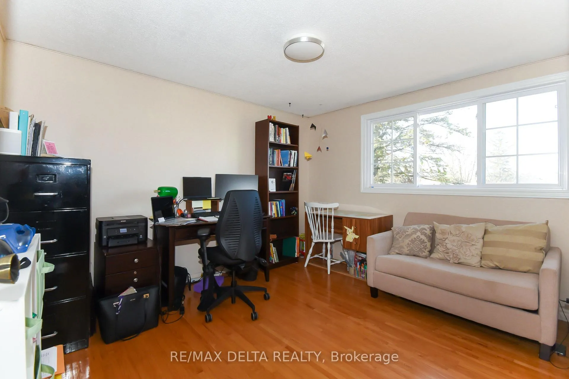 Photo 24 of 13 Parklane Court, Ottawa, Blackburn Hamlet — HOMEH