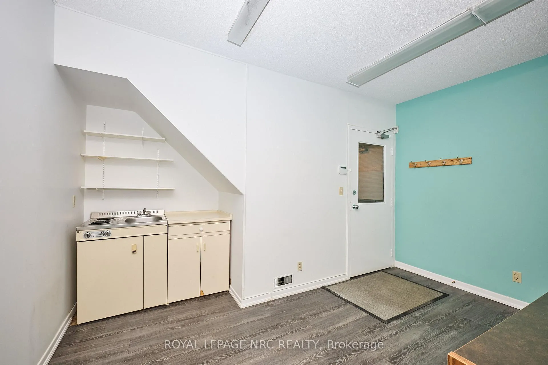 Photo 16 of 8 Clark Street, St. Catharines, Downtown — HOMEH