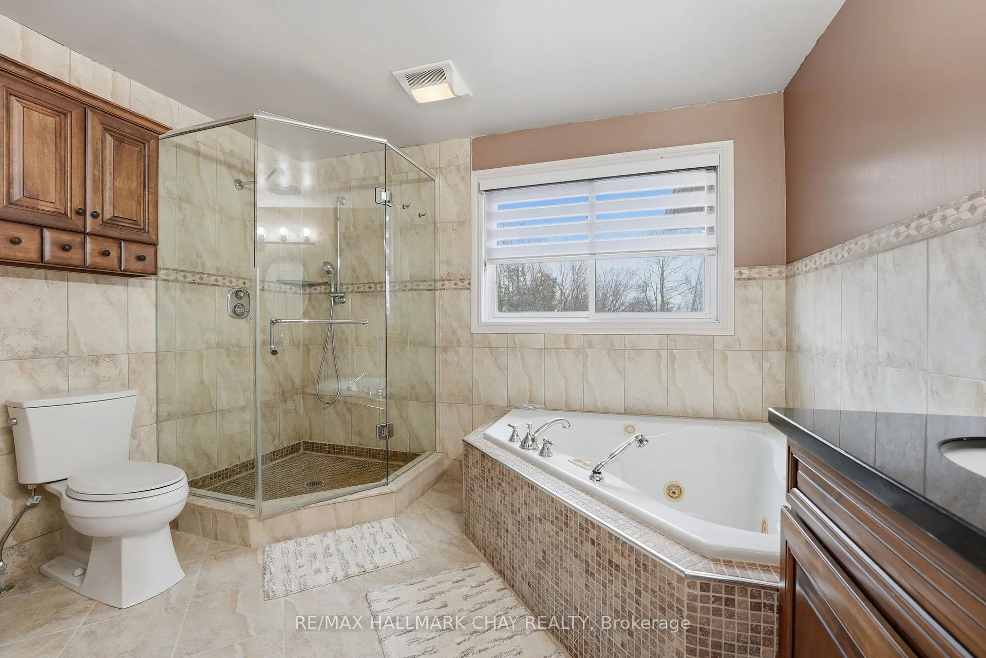 Photo 21 of 120 Herrell Avenue, Barrie, Painswick North — HOMEH