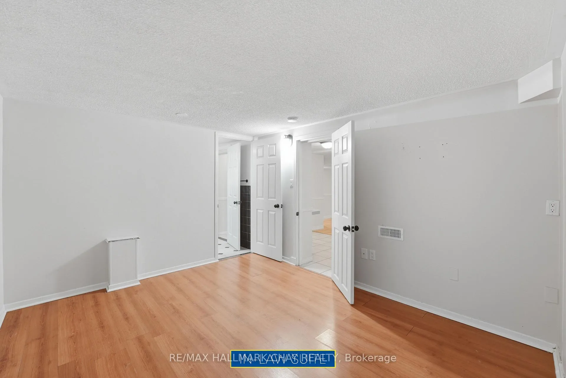 Photo 37 of 120 Herrell Avenue, Barrie, Painswick North — HOMEH