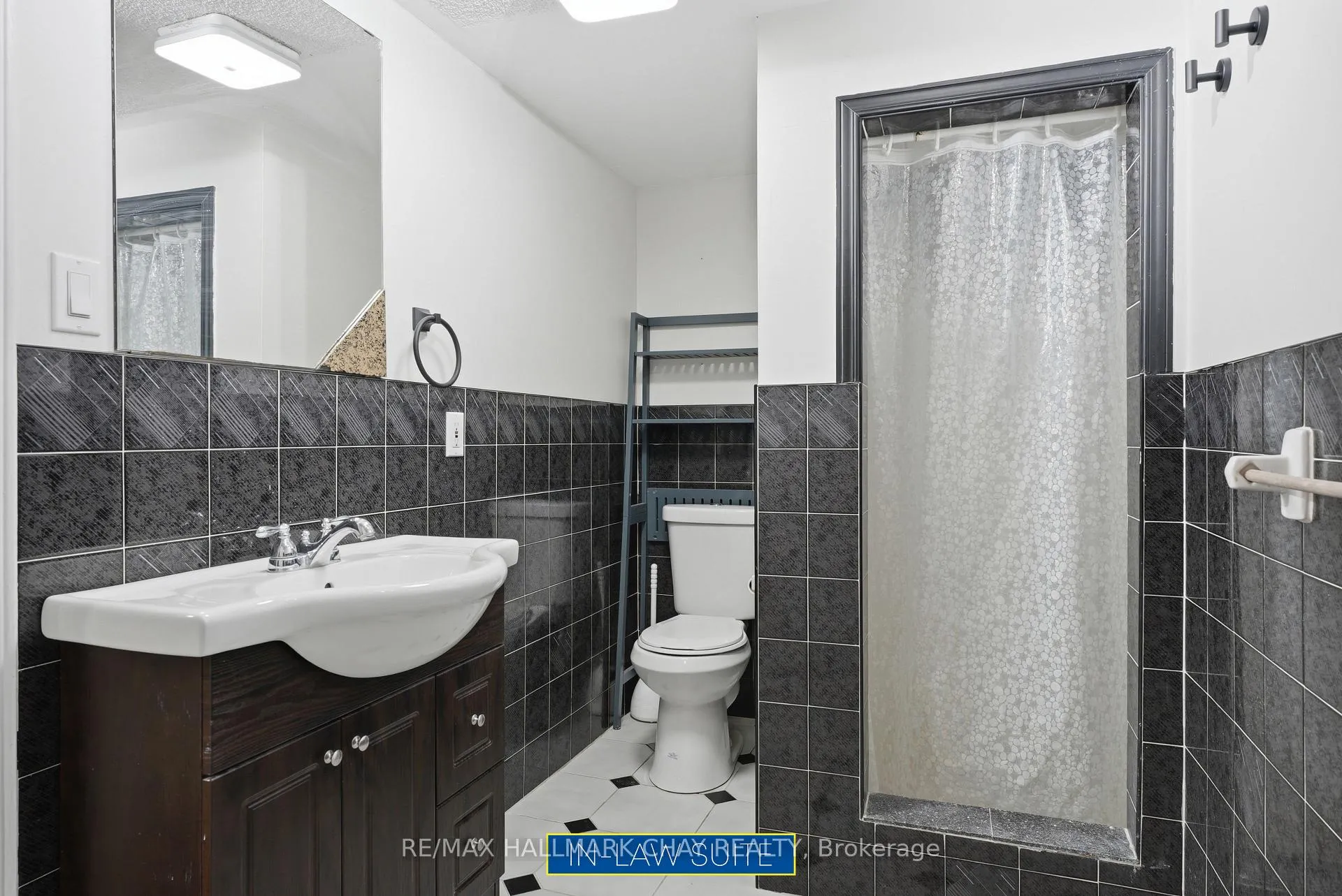 Photo 40 of 120 Herrell Avenue, Barrie, Painswick North — HOMEH