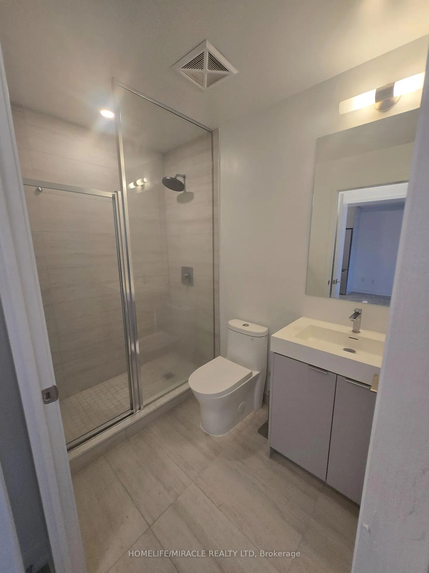 Photo 8 of Unit 1521, 10 Abeja Street, Vaughan, Concord — HOMEH