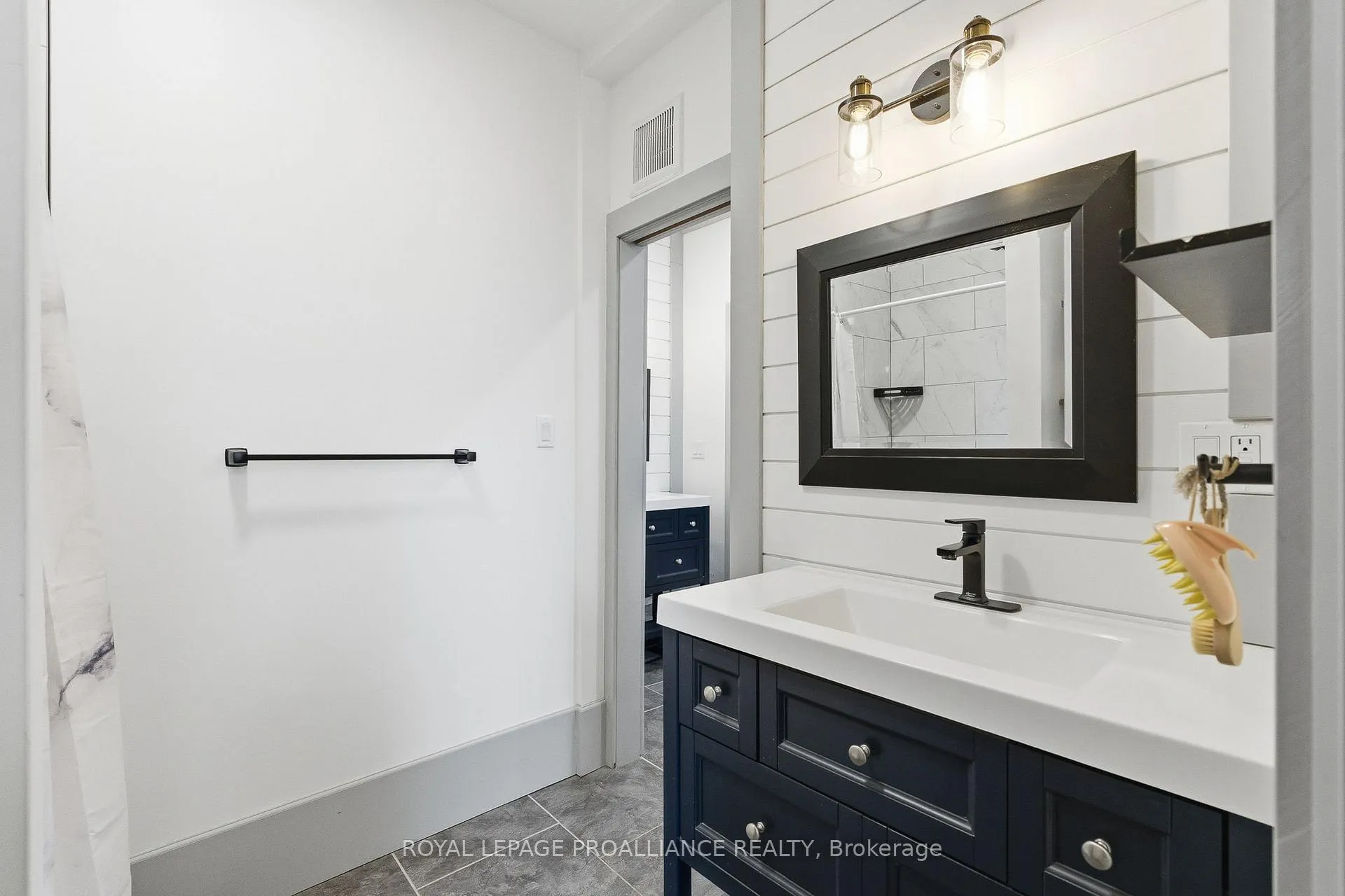 Photo 10 of 300 George Street, Cobourg — HOMEH