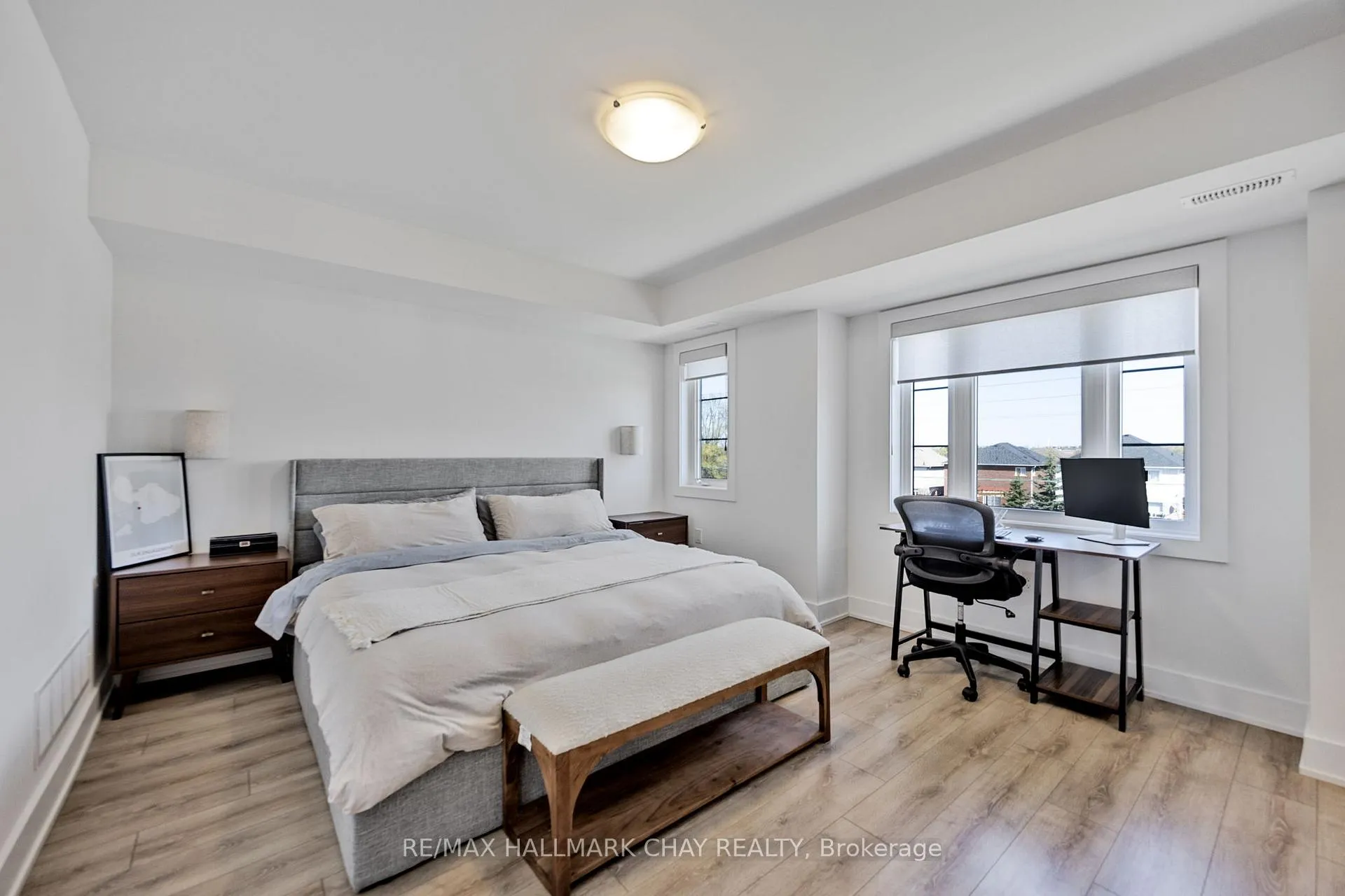 Photo 10 of Unit 9, 31 Pumpkin Corner Crescent, Barrie, Innis-Shore — HOMEH