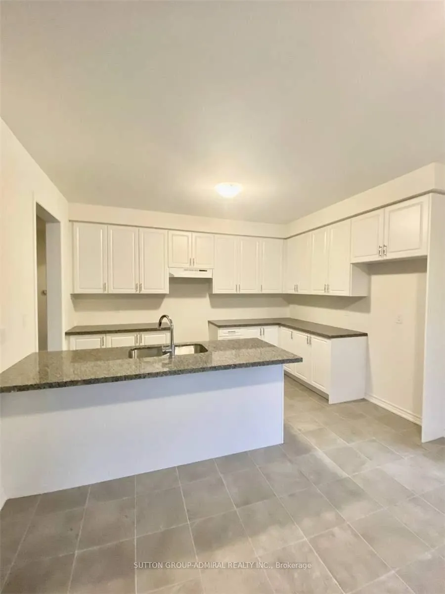 Photo 3 of 333 Danny Wheeler Boulevard, Georgina, Keswick North — HOMEH