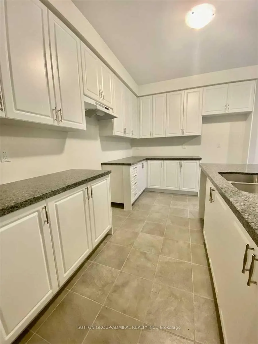 Photo 10 of 333 Danny Wheeler Boulevard, Georgina, Keswick North — HOMEH