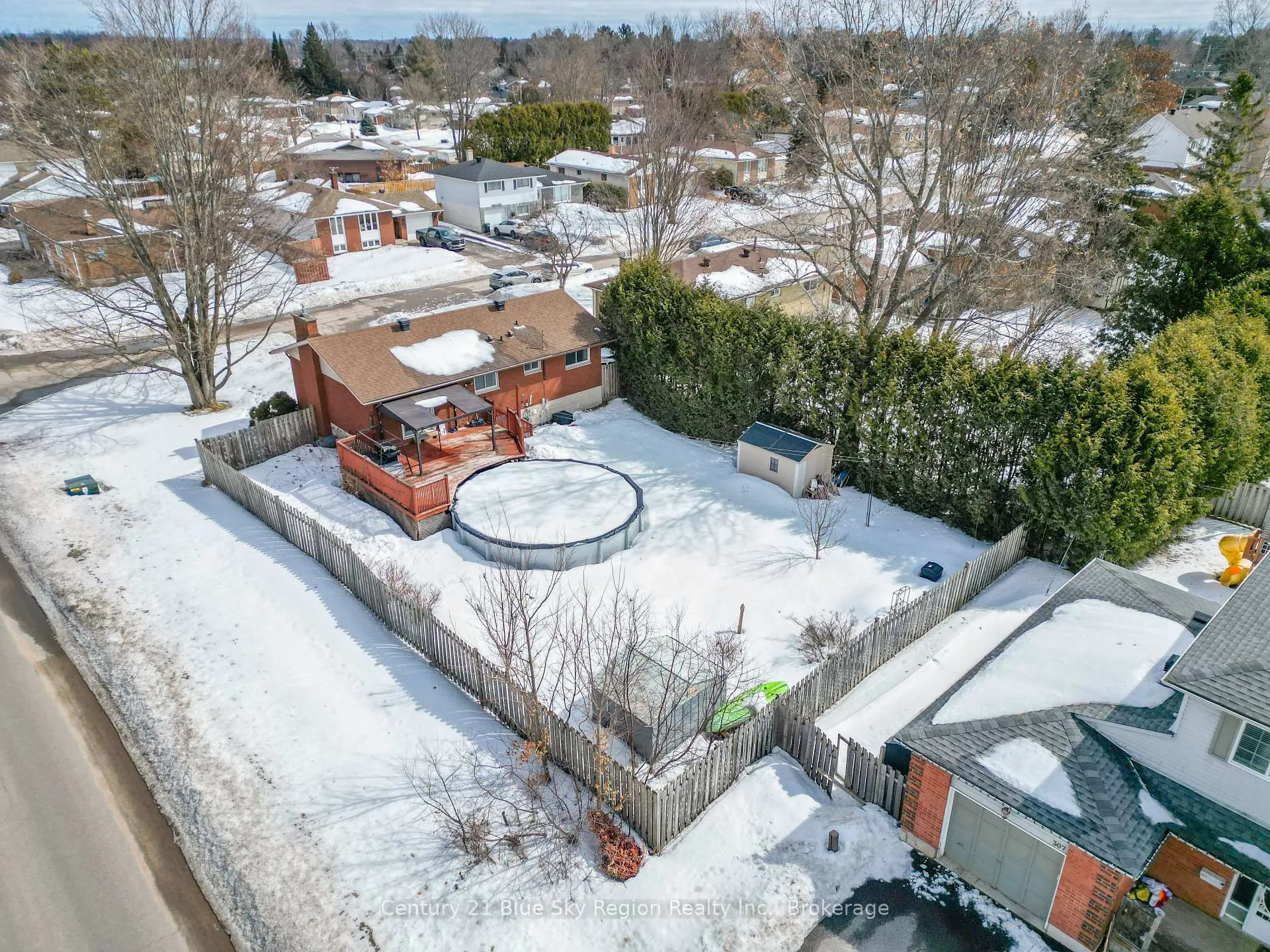Photo 3 of 195 MacBeth Crescent, North Bay, Widdifield — HOMEH