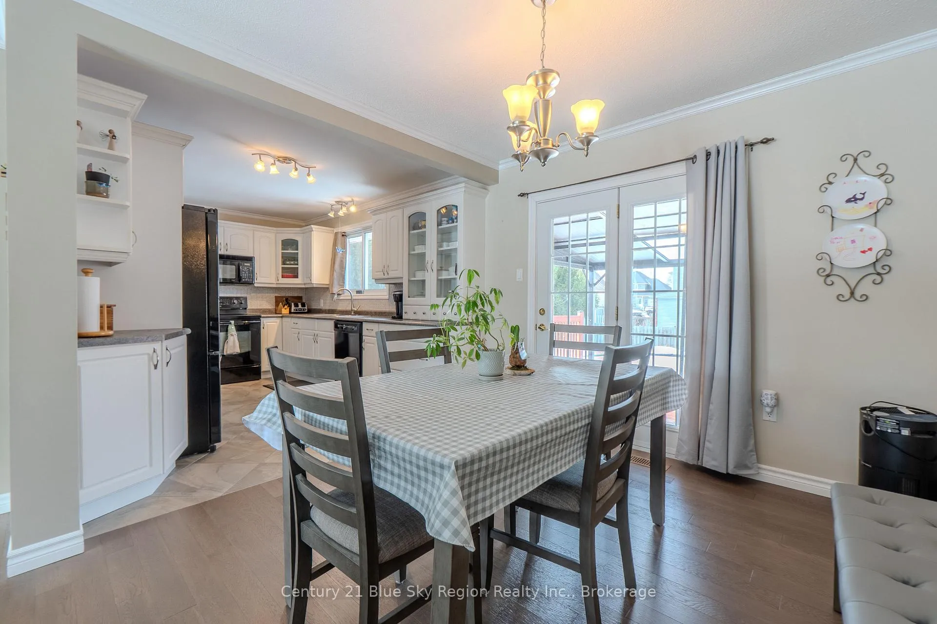 Photo 7 of 195 MacBeth Crescent, North Bay, Widdifield — HOMEH