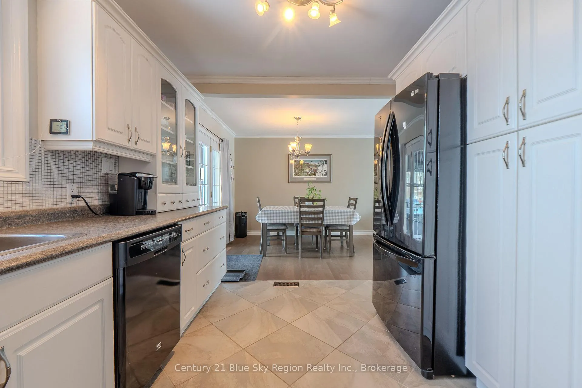 Photo 9 of 195 MacBeth Crescent, North Bay, Widdifield — HOMEH