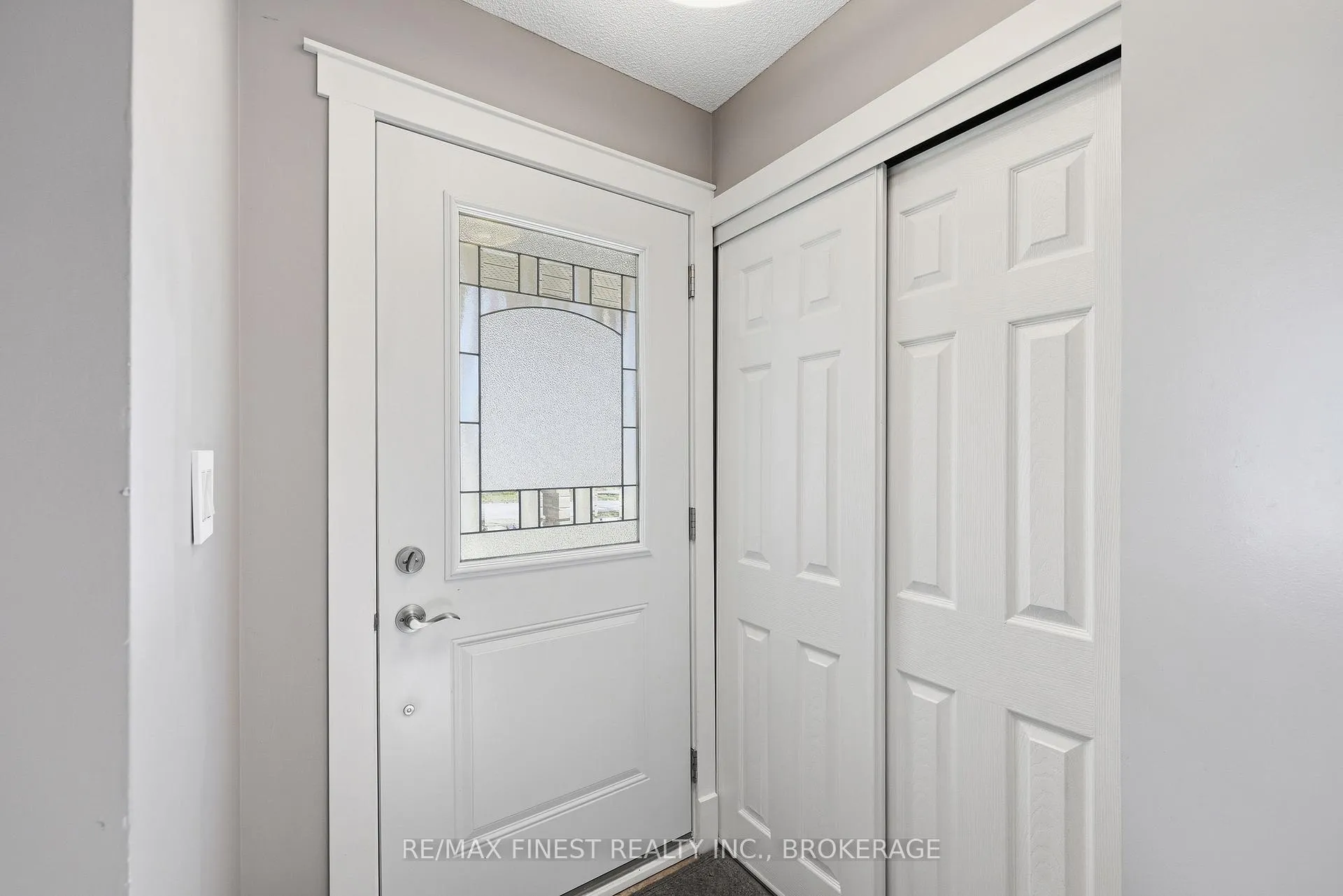 Photo 5 of 773 Davis Drive, Kingston, East Gardiners Rd — HOMEH