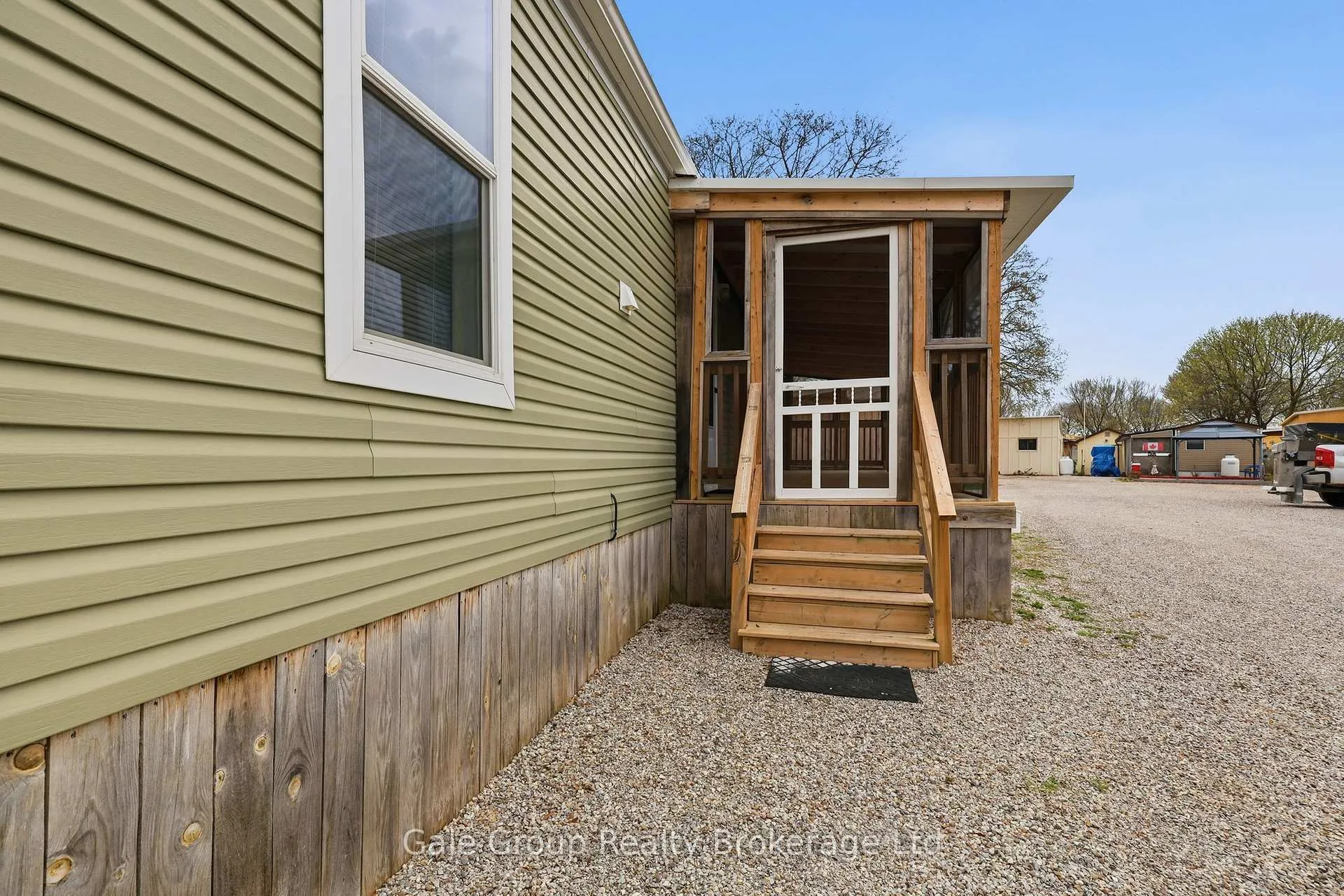 Photo 5 of Unit Unit 202, 99 Fourth Concession Road, Brant, Burford — HOMEH