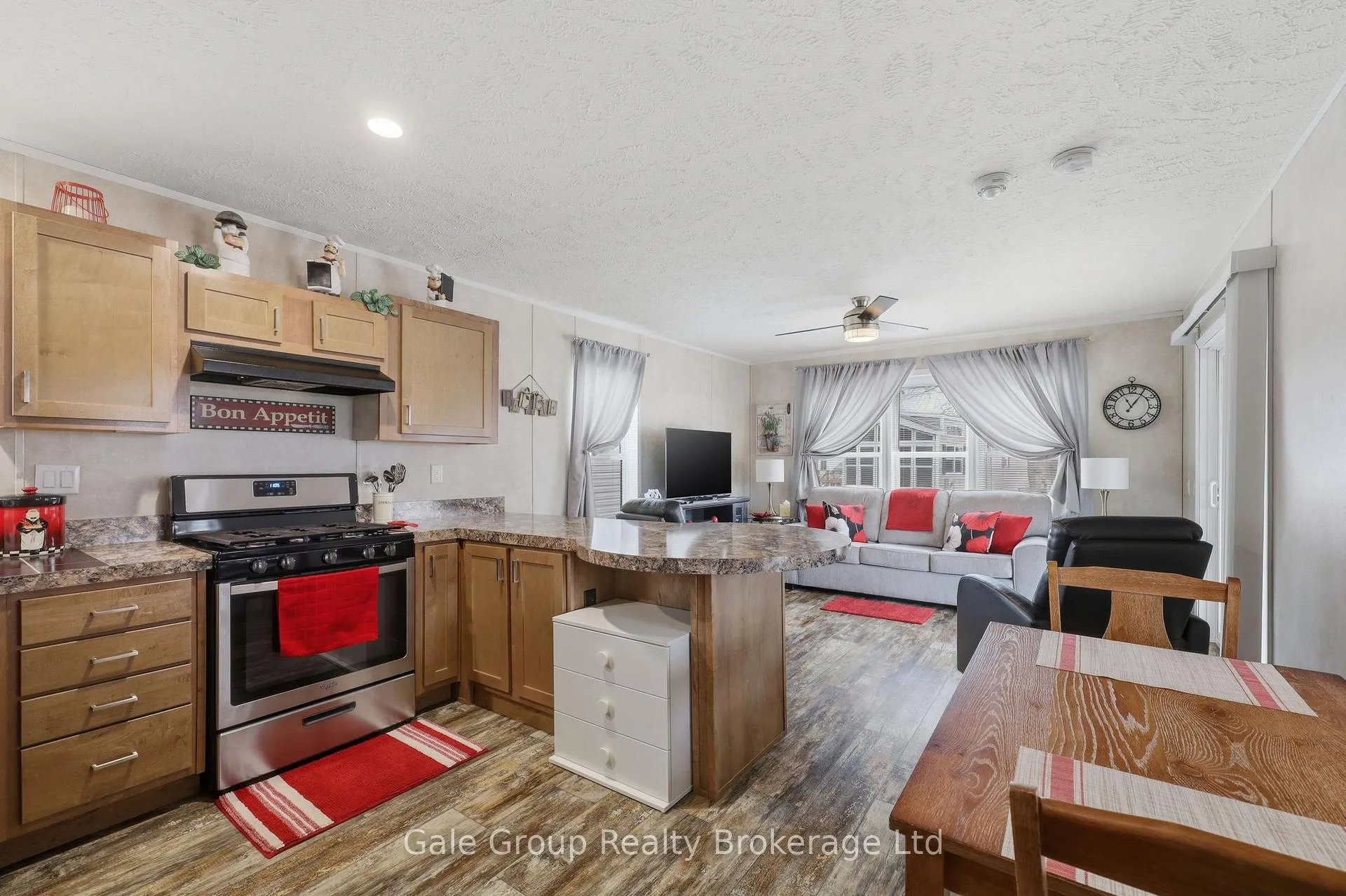 Photo 8 of Unit Unit 202, 99 Fourth Concession Road, Brant, Burford — HOMEH