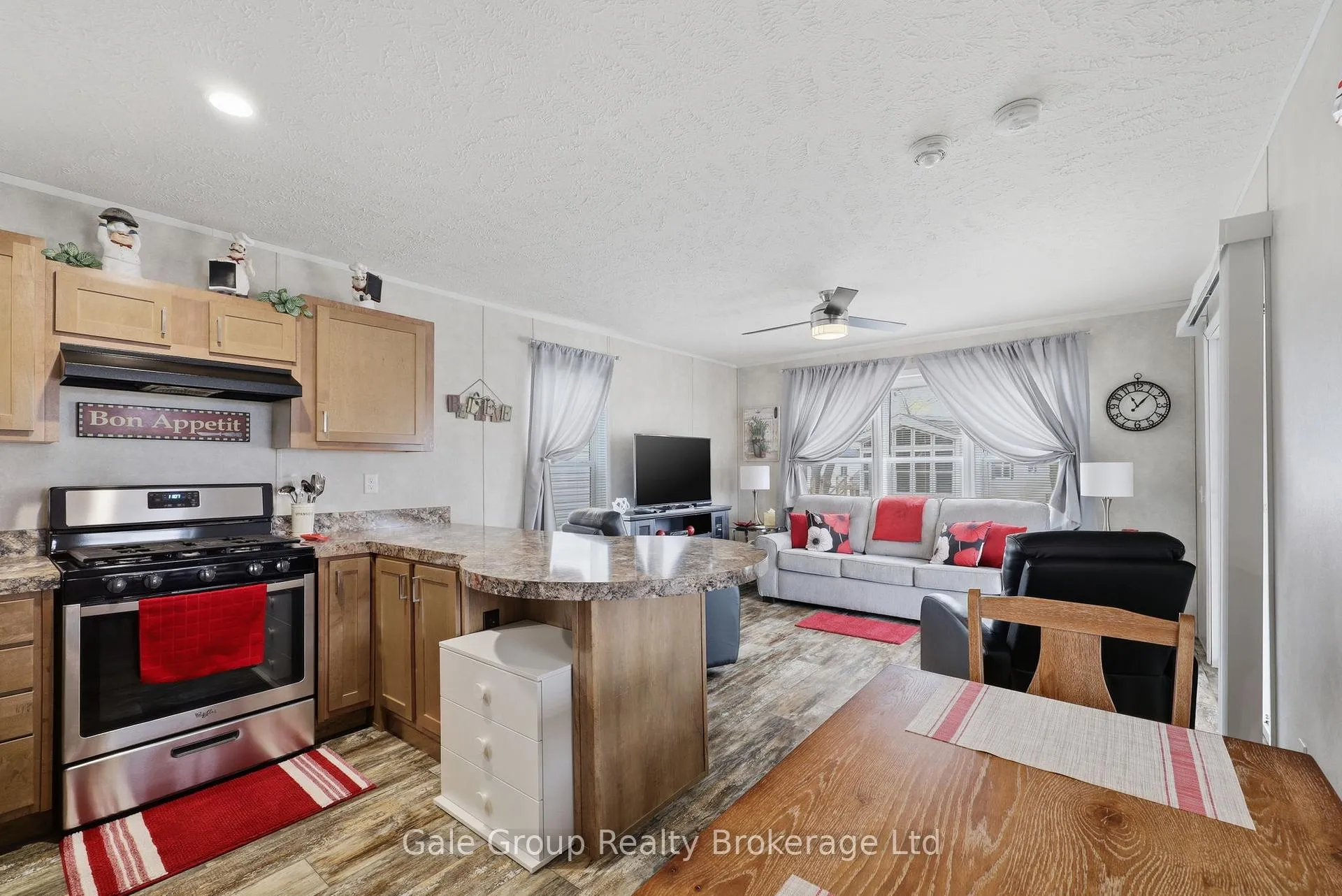 Photo 10 of Unit Unit 202, 99 Fourth Concession Road, Brant, Burford — HOMEH