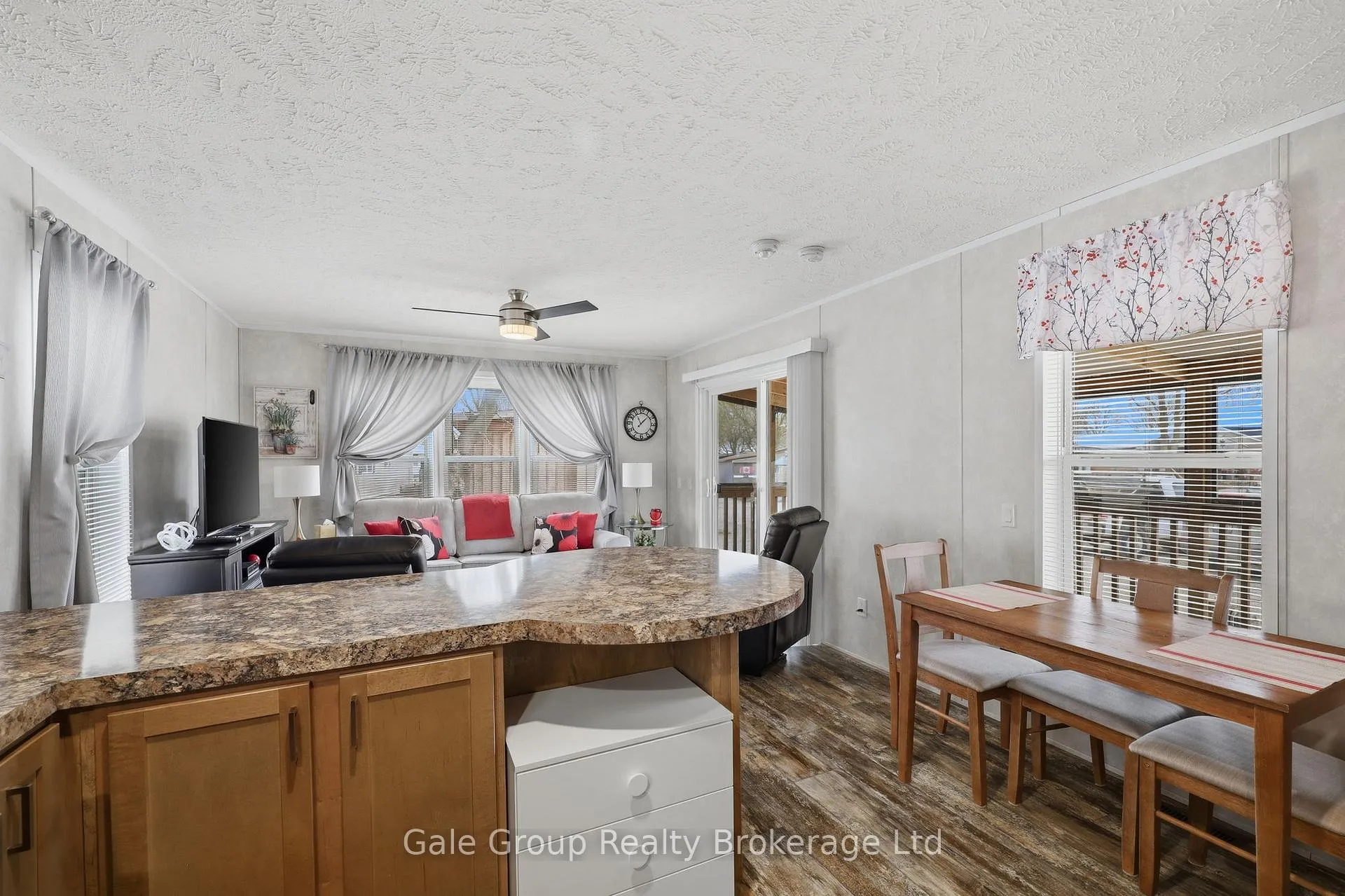 Photo 11 of Unit Unit 202, 99 Fourth Concession Road, Brant, Burford — HOMEH