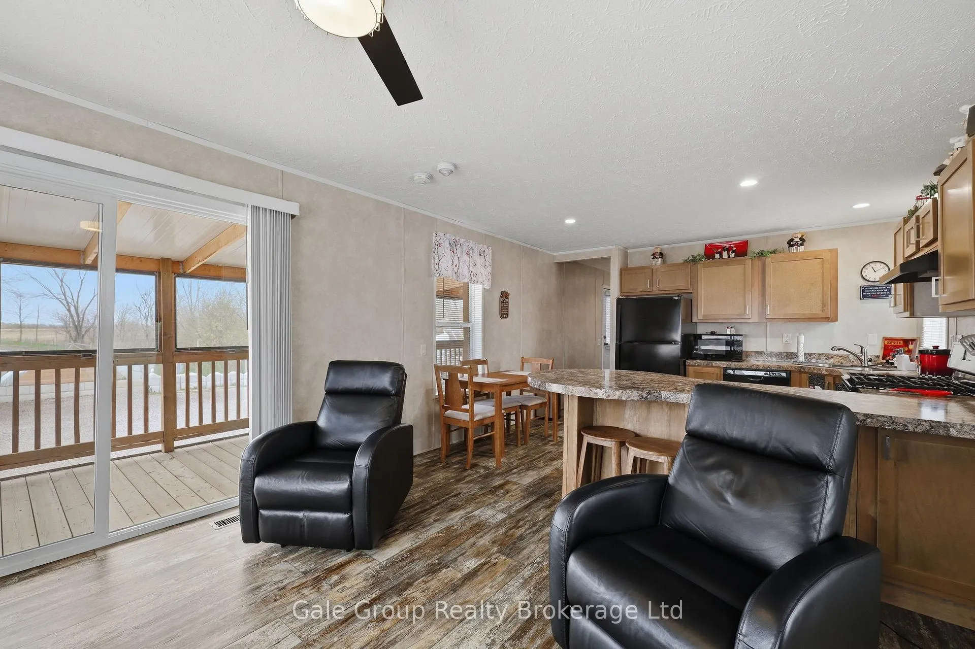 Photo 15 of Unit Unit 202, 99 Fourth Concession Road, Brant, Burford — HOMEH
