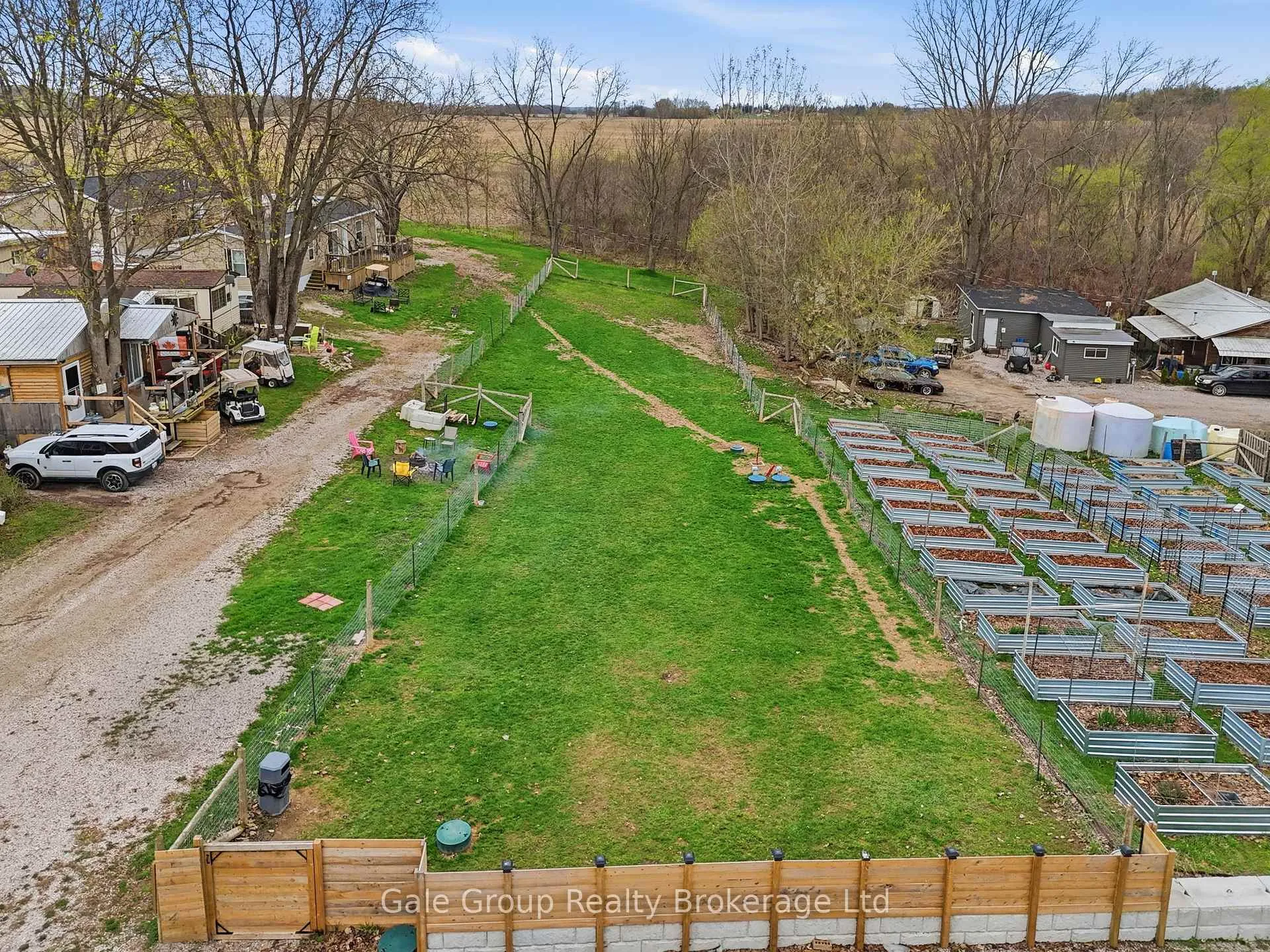 Photo 31 of Unit Unit 202, 99 Fourth Concession Road, Brant, Burford — HOMEH