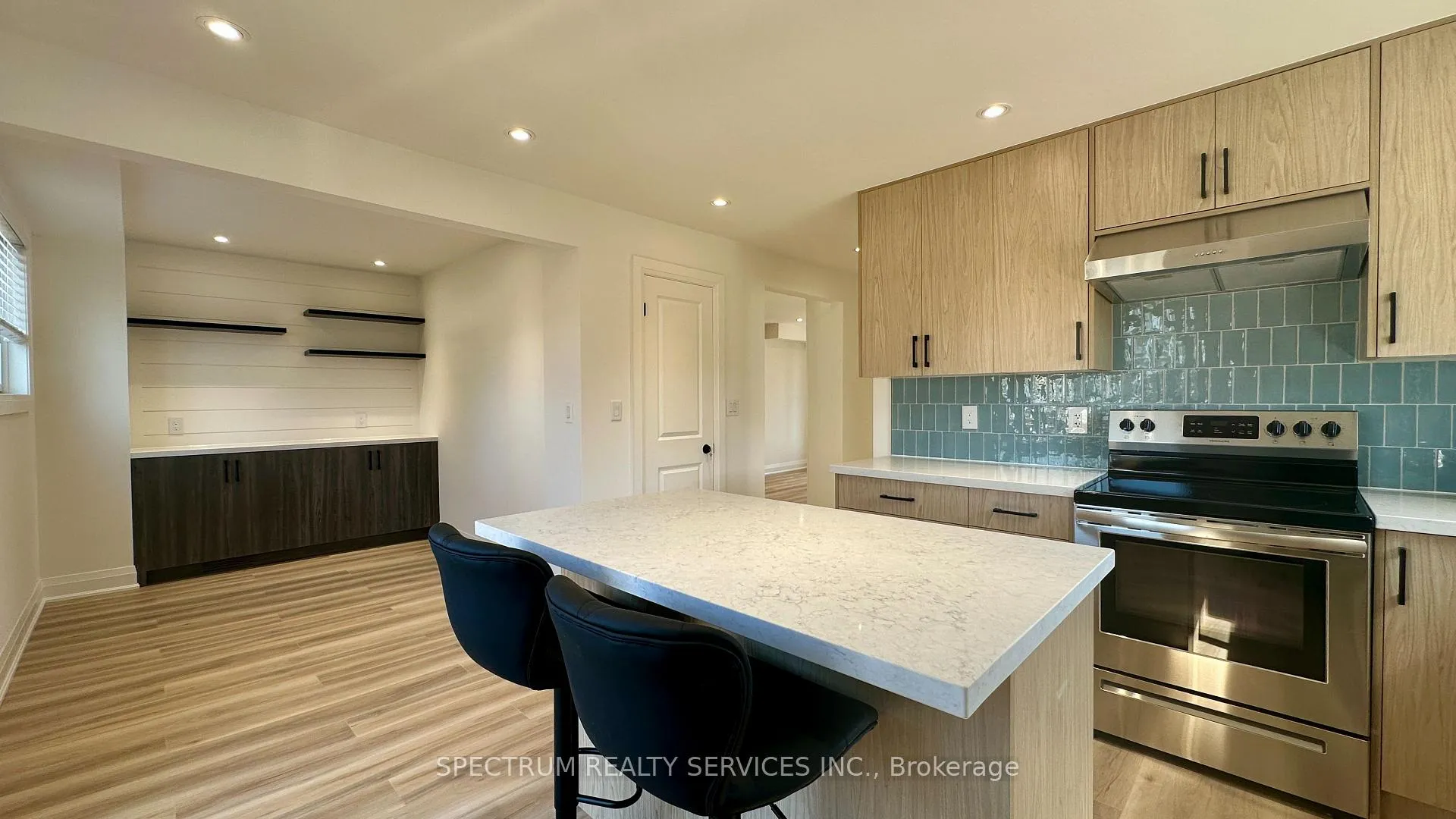 Photo 10 of 36 Queen Street N, New Tecumseth, Tottenham — HOMEH