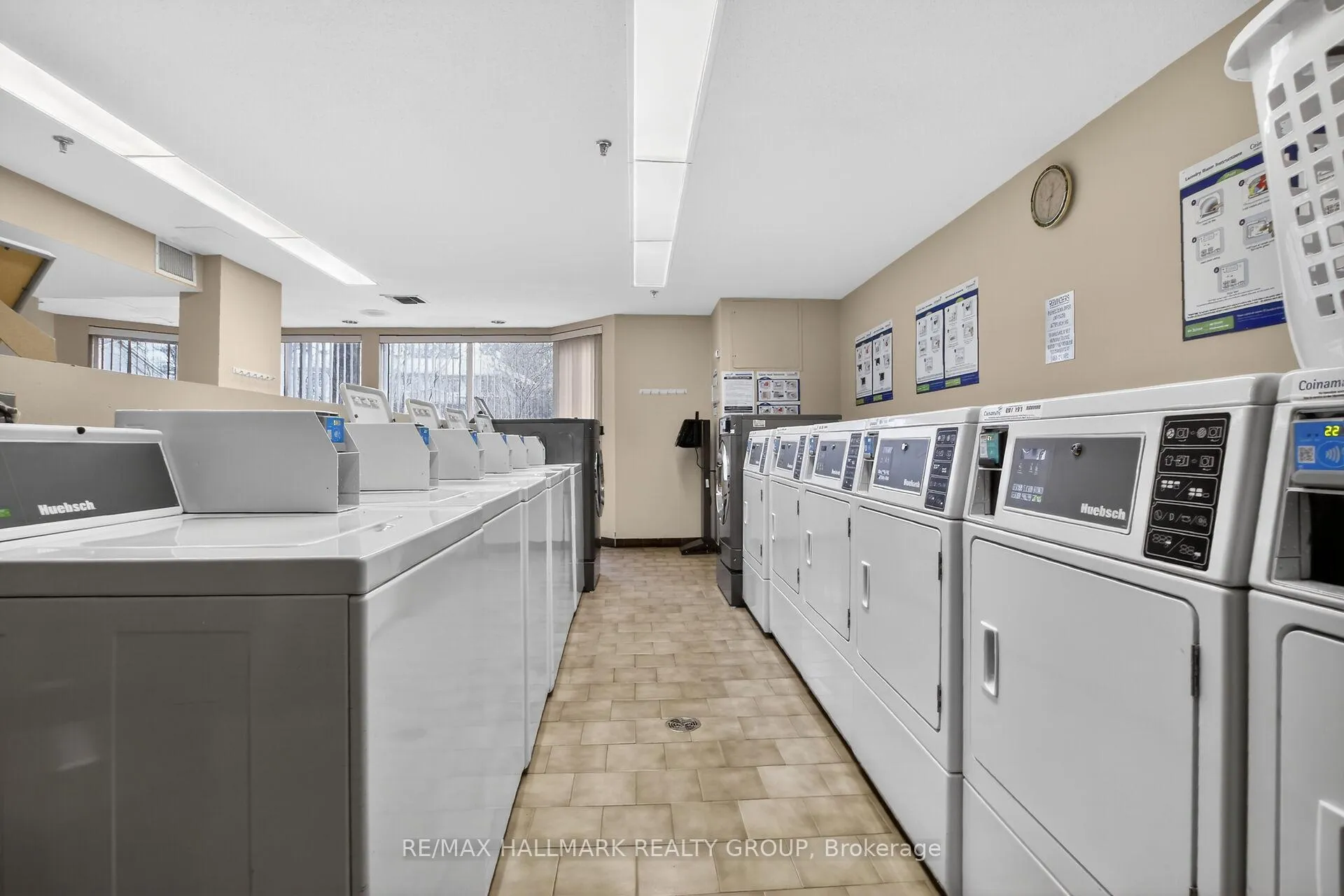 Photo 29 of Unit 305, 80 Sandcastle Drive, Ottawa, Leslie Park — HOMEH
