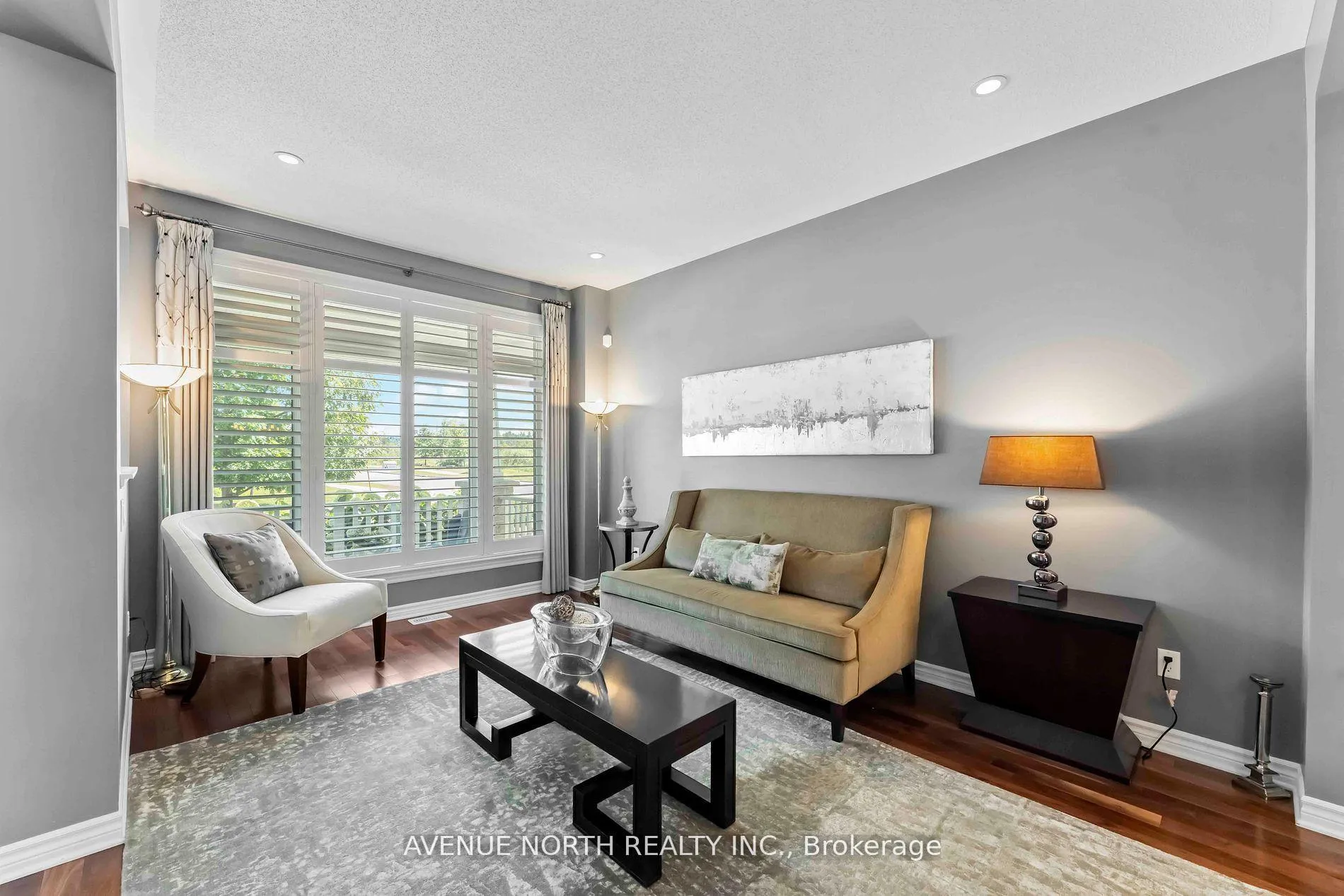 Photo 2 of 714 Bunchberry Way, Ottawa, Blossom Park/Kemp Park/Findlay Creek — HOMEH