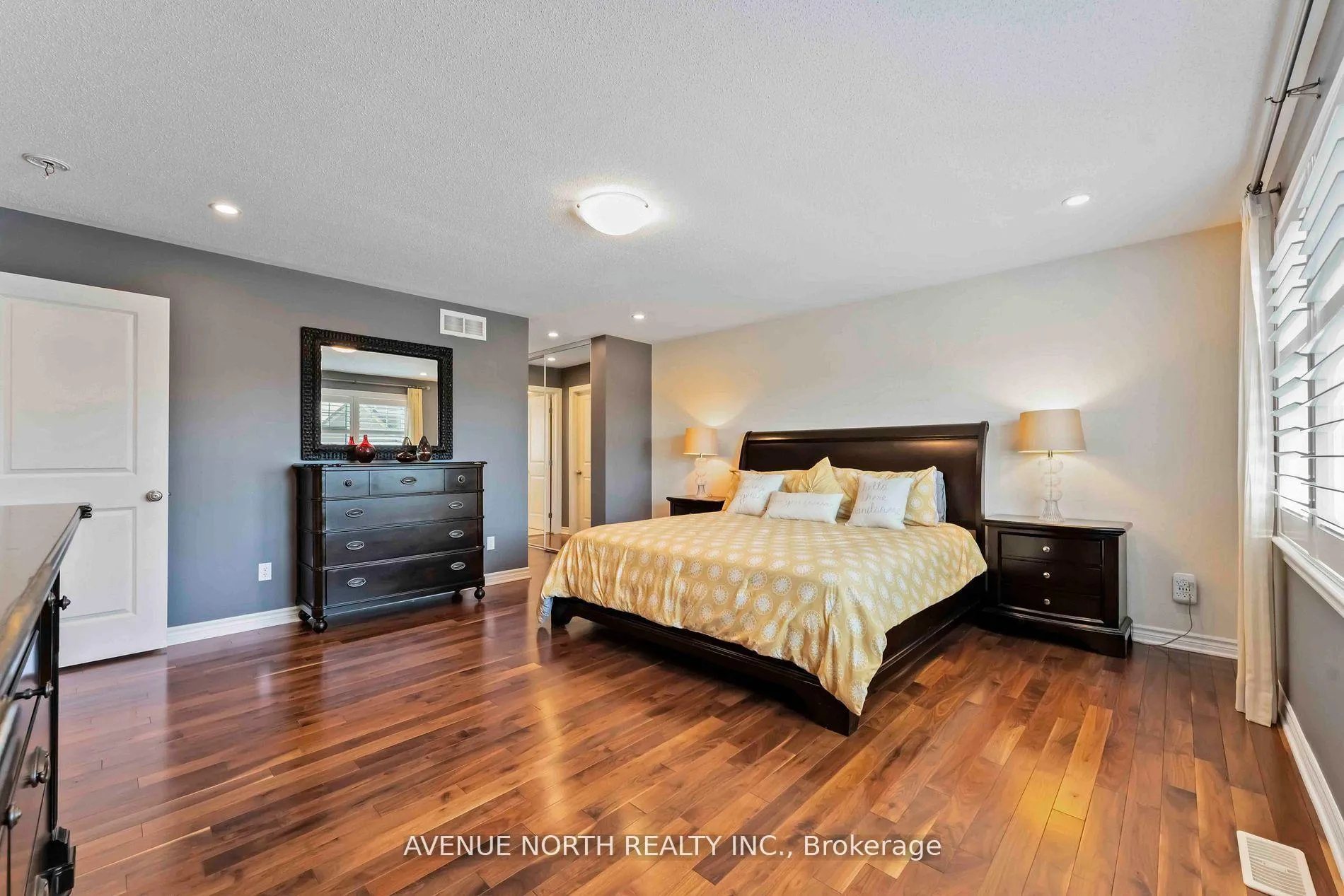 Photo 18 of 714 Bunchberry Way, Ottawa, Blossom Park/Kemp Park/Findlay Creek — HOMEH
