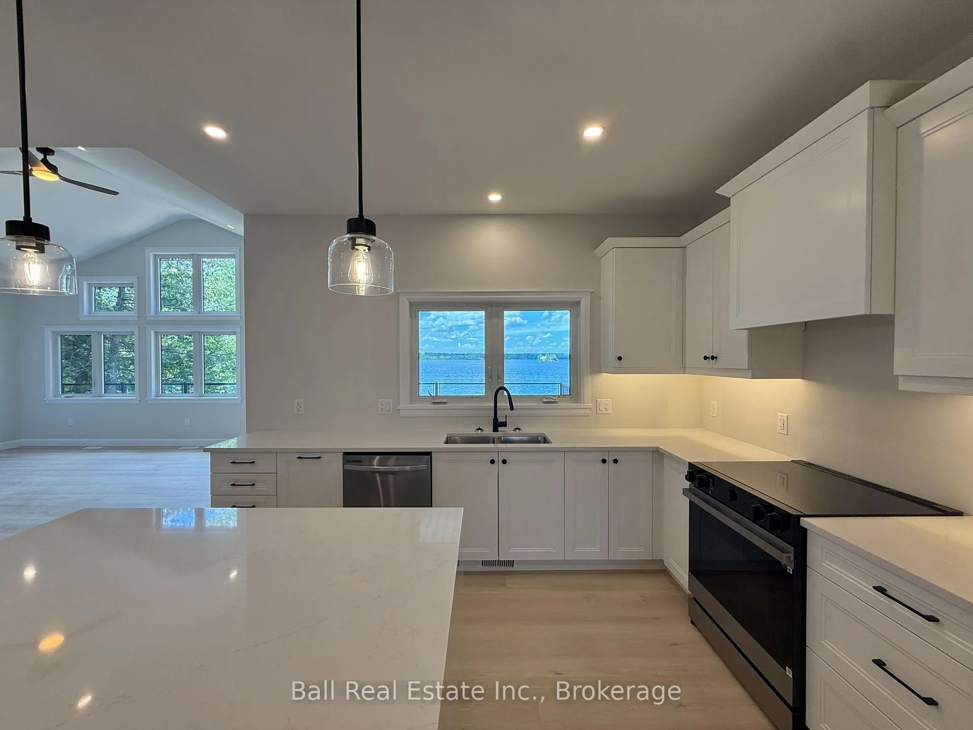 Photo 2 of 1380 Island View Drive, Selwyn — HOMEH