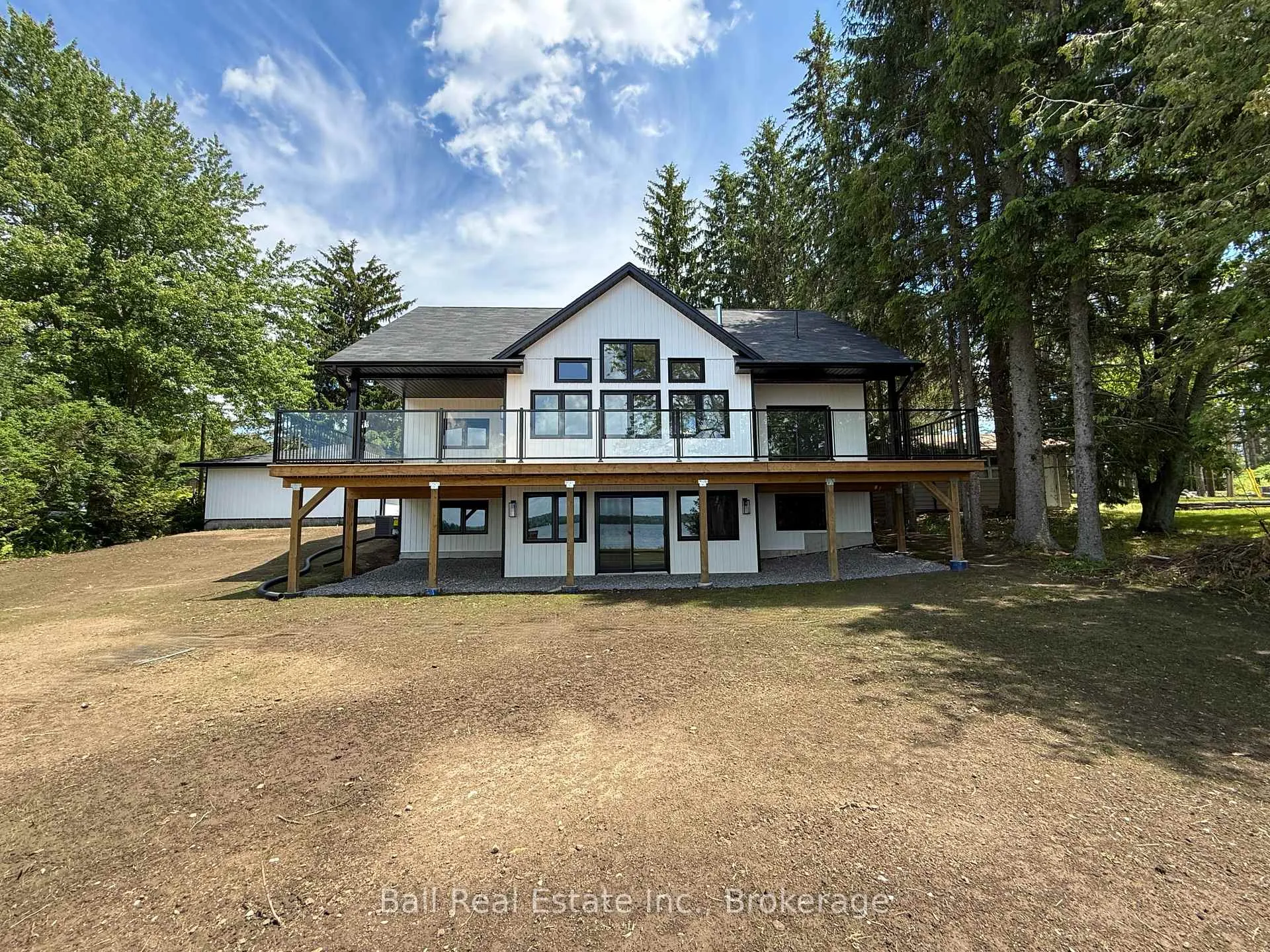 Photo 17 of 1380 Island View Drive, Selwyn — HOMEH