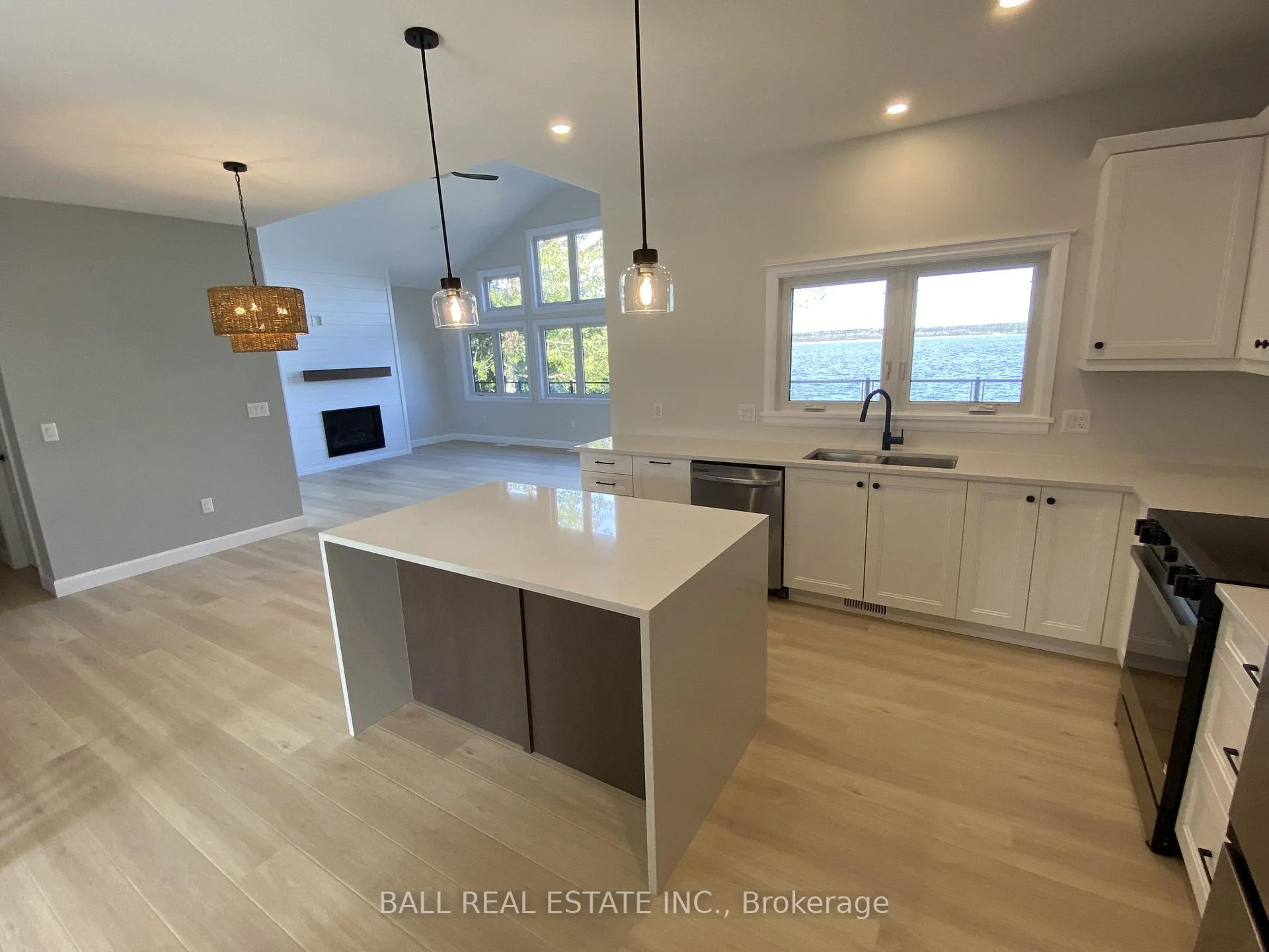 Photo 29 of 1380 Island View Drive, Selwyn — HOMEH