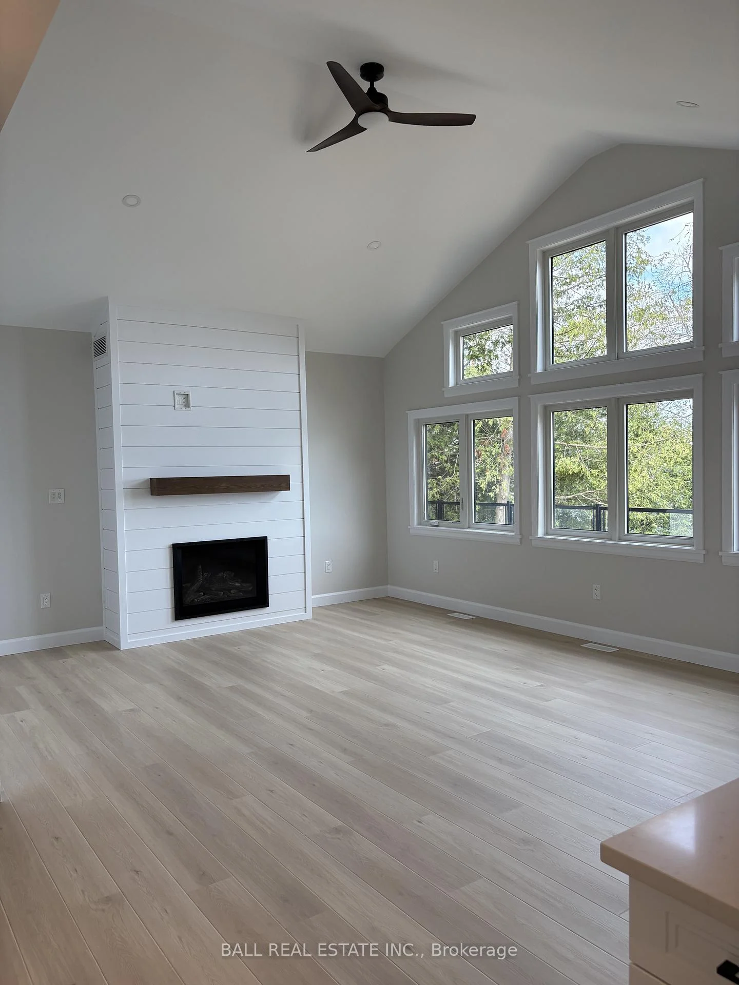 Photo 31 of 1380 Island View Drive, Selwyn — HOMEH