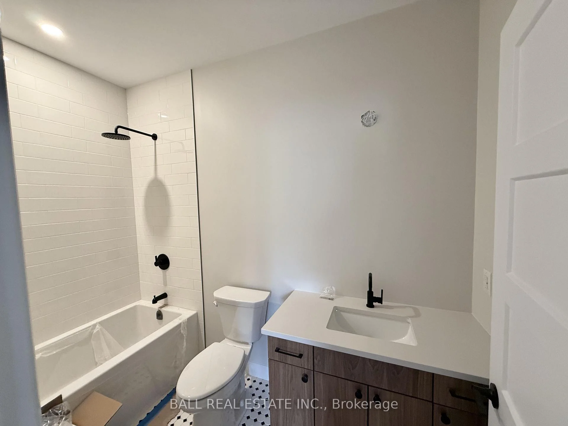 Photo 53 of 1380 Island View Drive, Selwyn — HOMEH