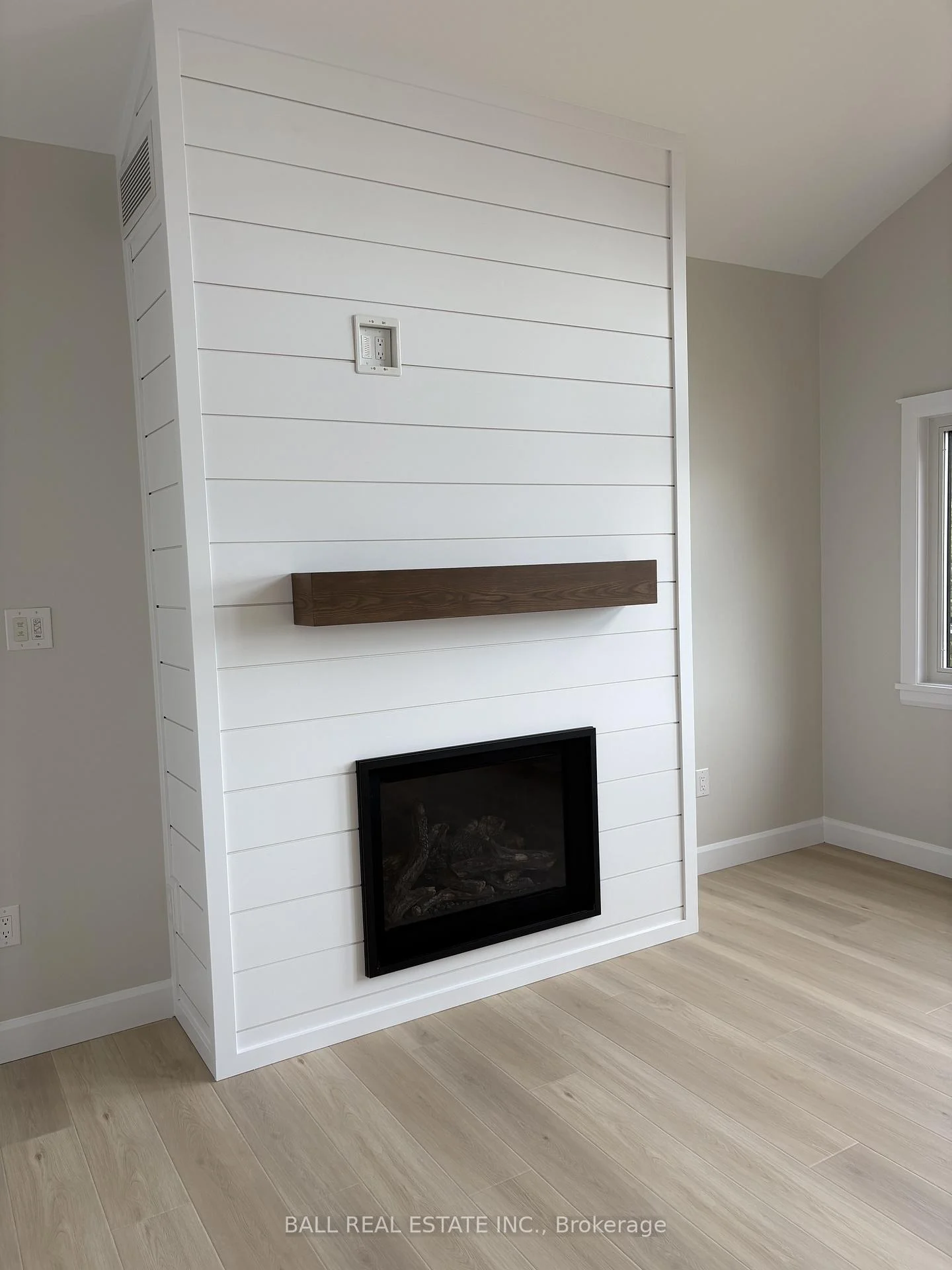 Photo 66 of 1380 Island View Drive, Selwyn — HOMEH