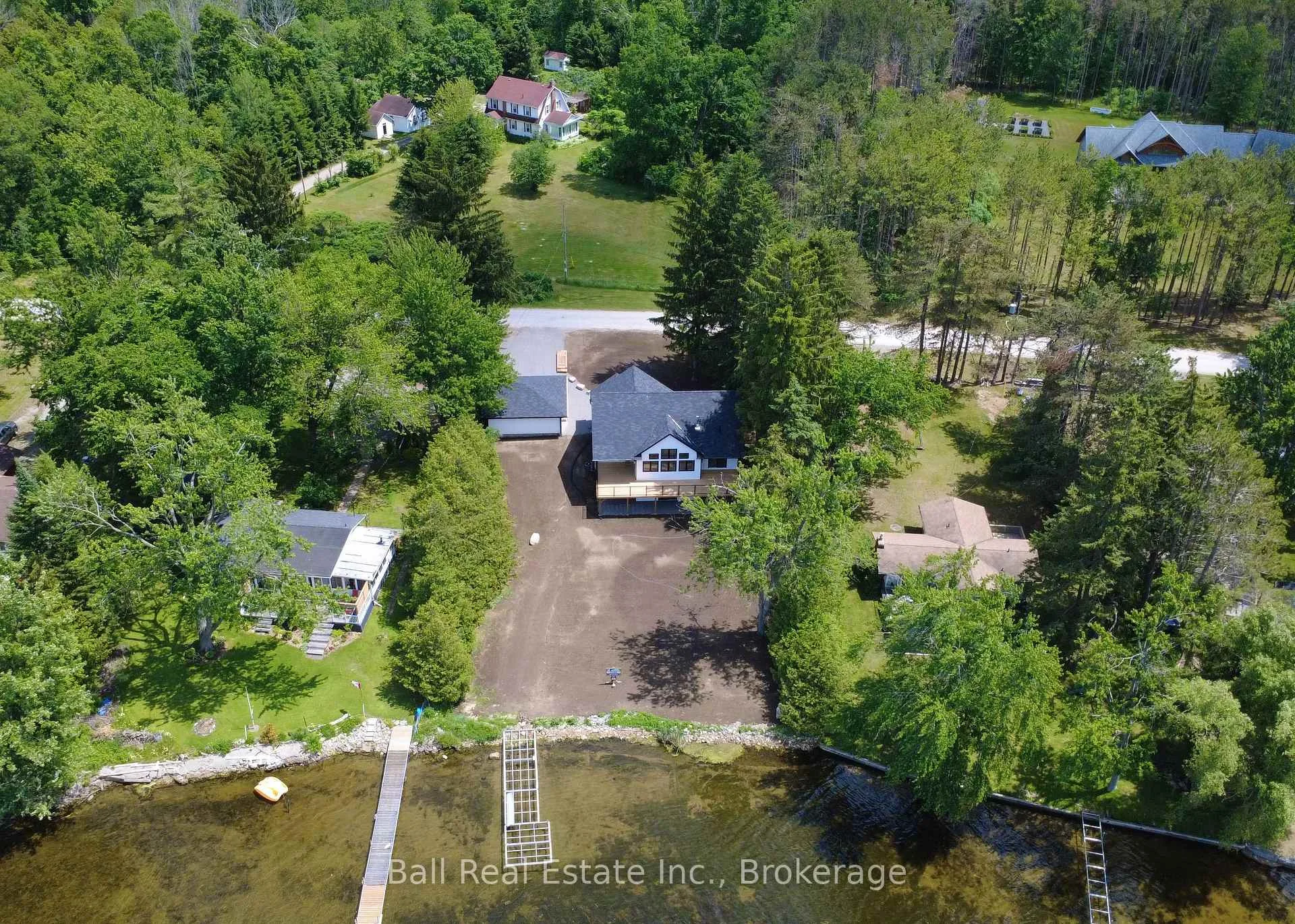 Photo 100 of 1380 Island View Drive, Selwyn — HOMEH