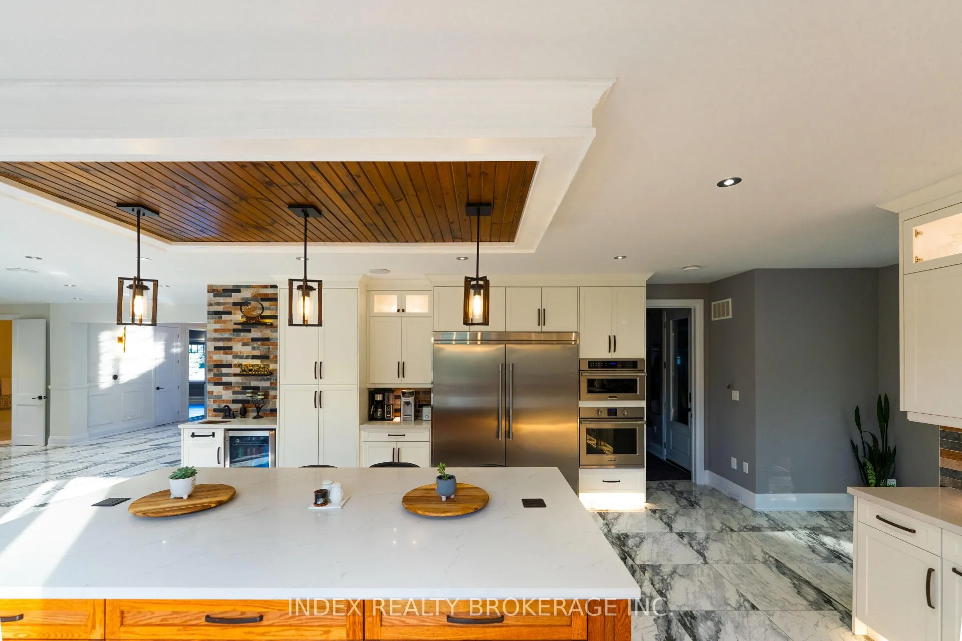 Photo 9 of 20 Glassford Court, Caledon, Caledon Village — HOMEH