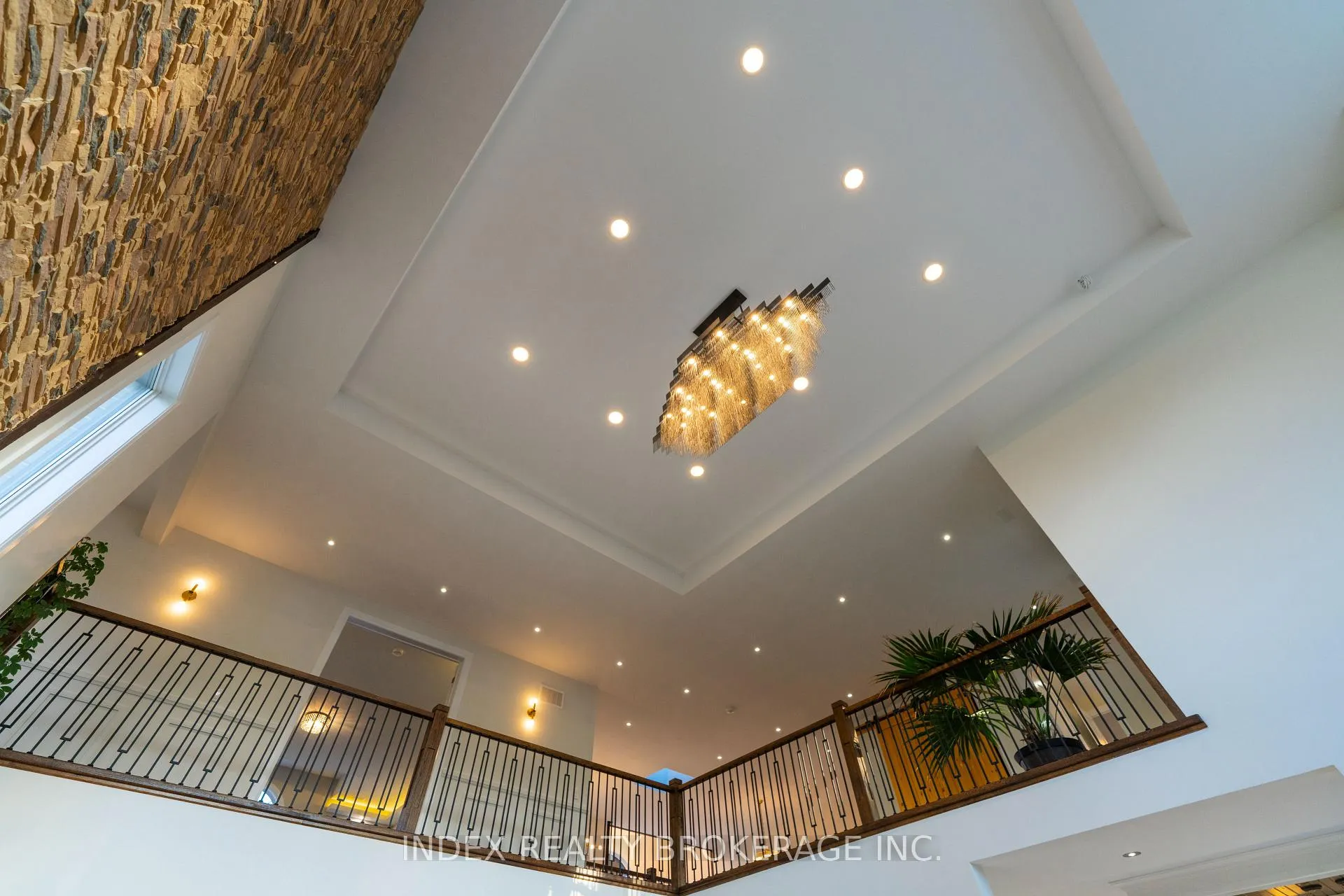Photo 15 of 20 Glassford Court, Caledon, Caledon Village — HOMEH