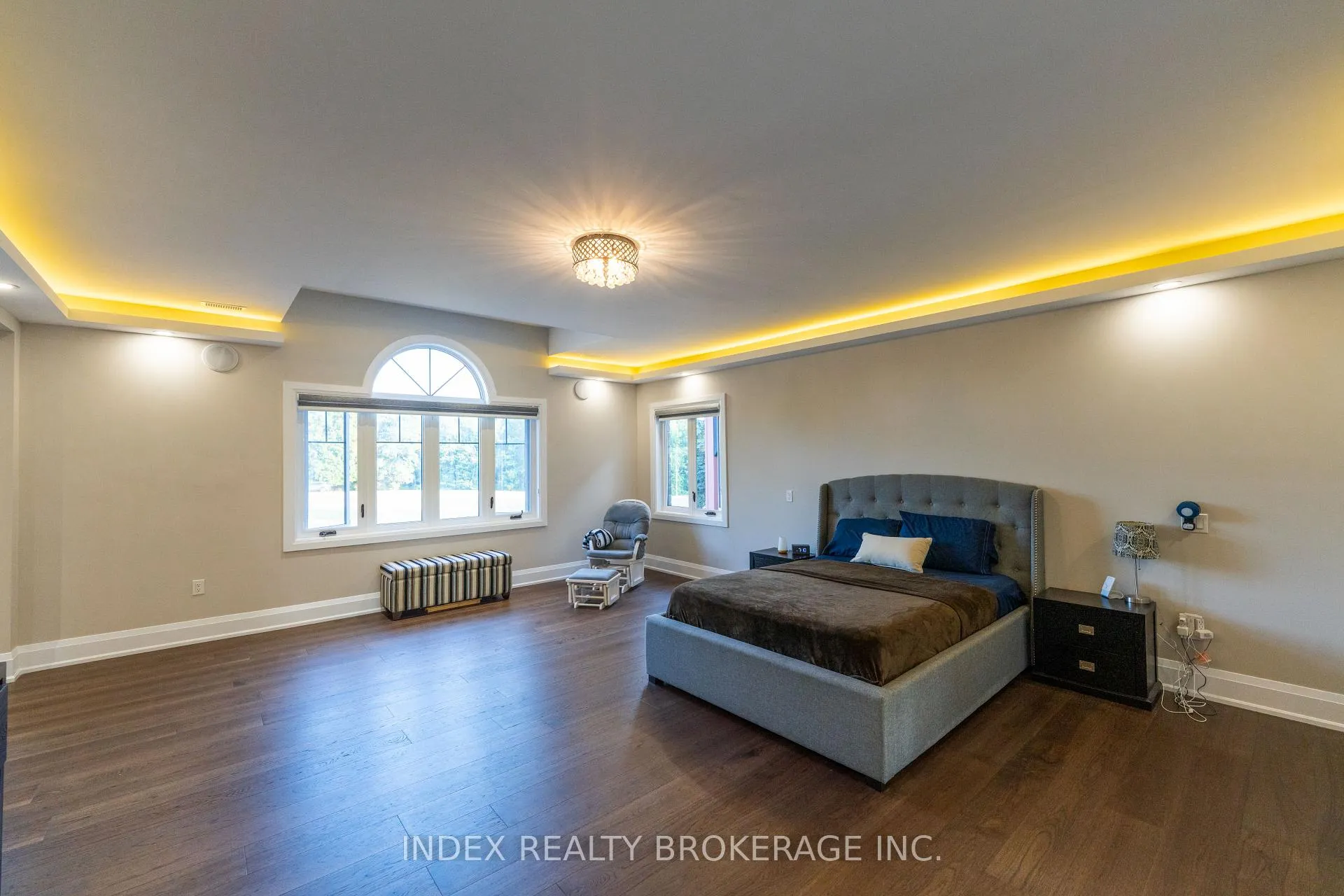 Photo 18 of 20 Glassford Court, Caledon, Caledon Village — HOMEH
