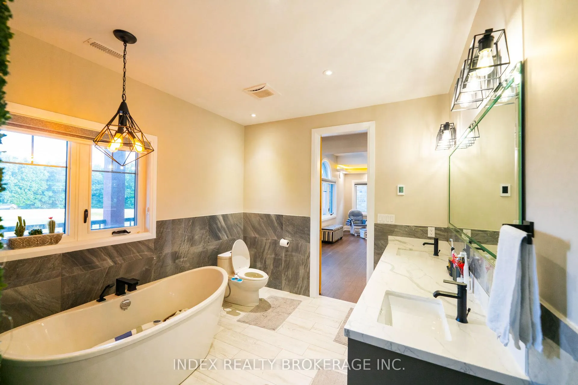 Photo 20 of 20 Glassford Court, Caledon, Caledon Village — HOMEH