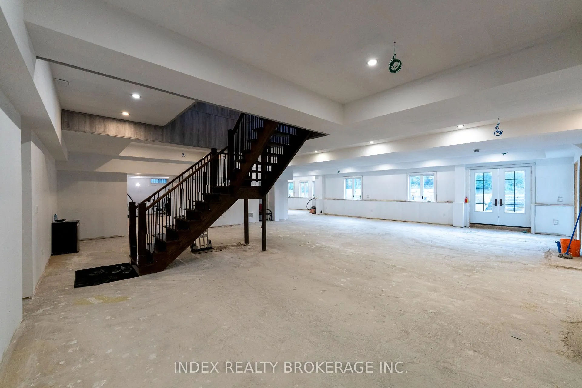 Photo 41 of 20 Glassford Court, Caledon, Caledon Village — HOMEH