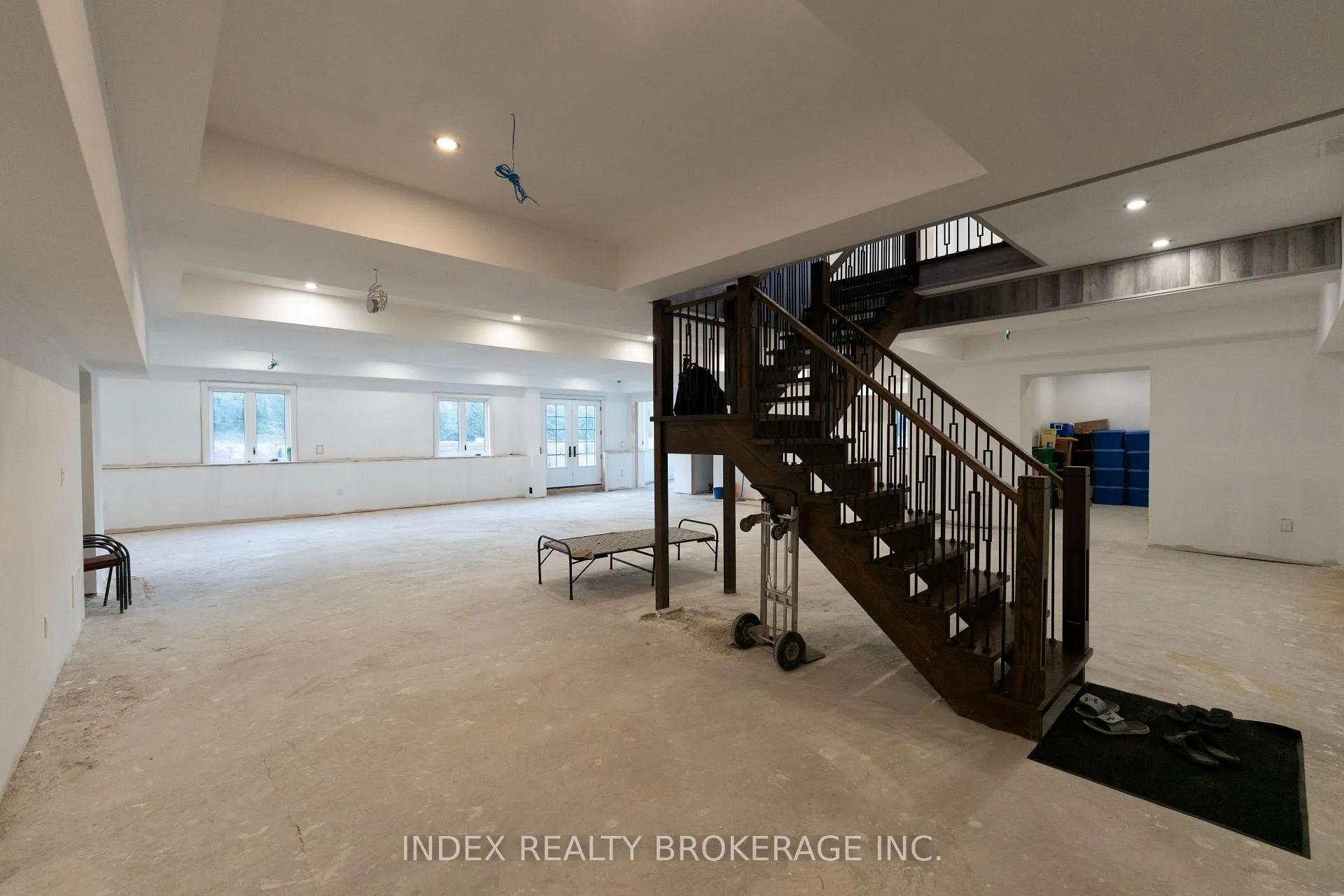 Photo 45 of 20 Glassford Court, Caledon, Caledon Village — HOMEH