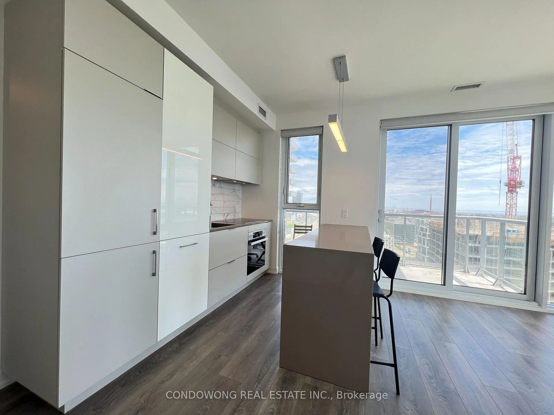 Front of Unit 2203, 15 Lower Jarvis Street
