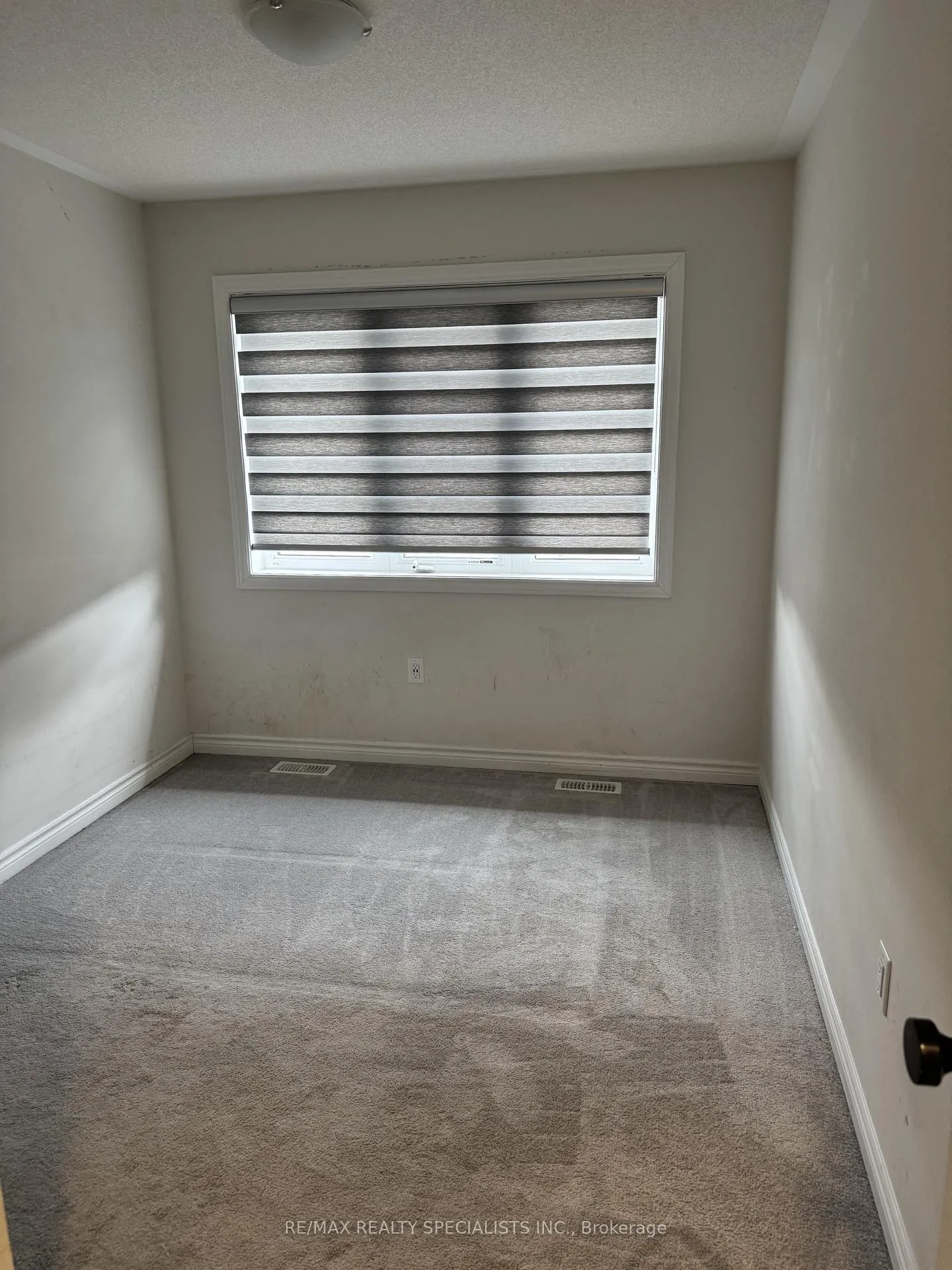 Photo 13 of 36 Vestry Way, Brampton, Goreway Drive Corridor — HOMEH