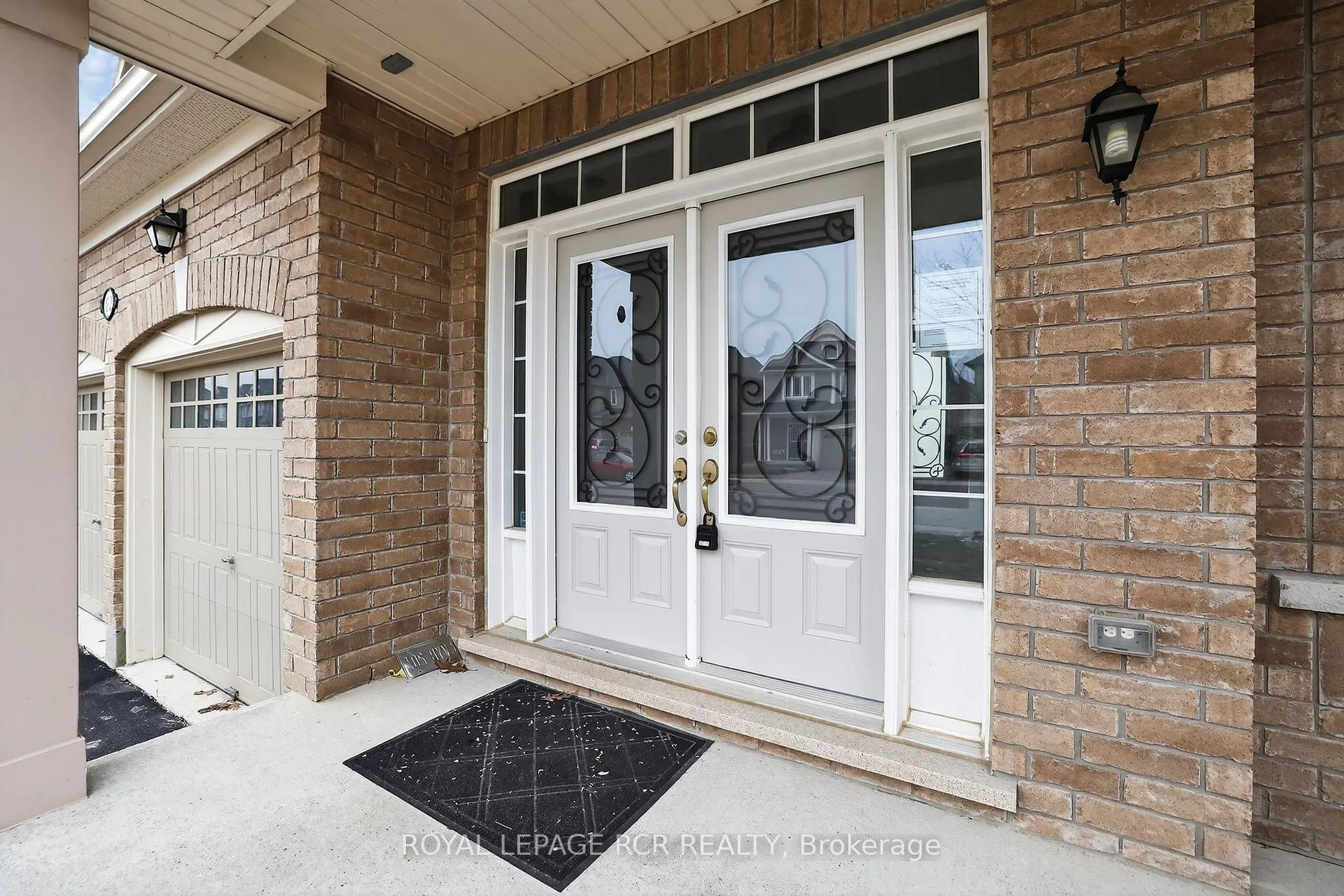 Photo 3 of 82 Lampkin Street, Georgina, Sutton & Jackson's Point — HOMEH