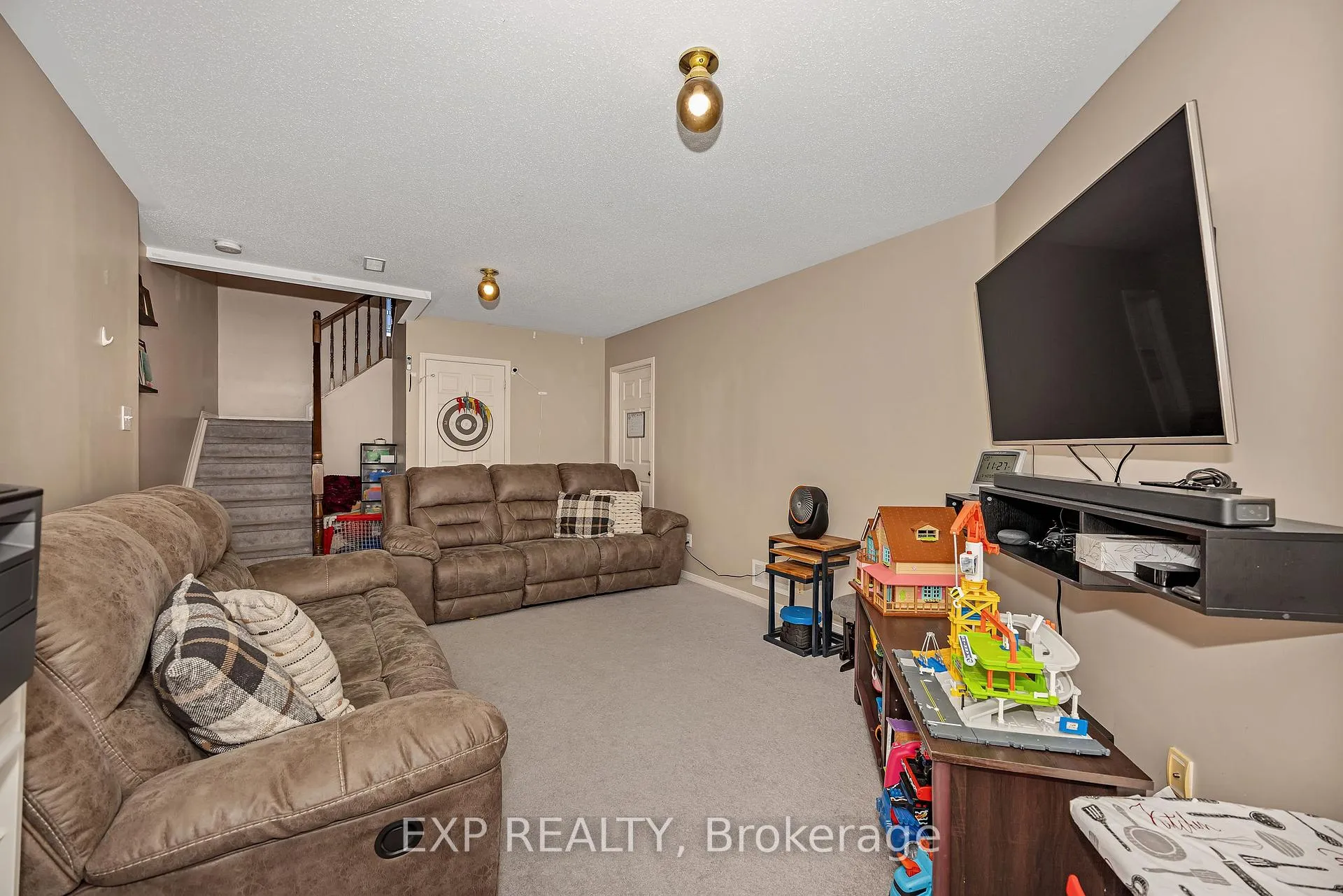Photo 15 of 359 Bakewell Crescent, Ottawa, Barrhaven - Strandherd — HOMEH