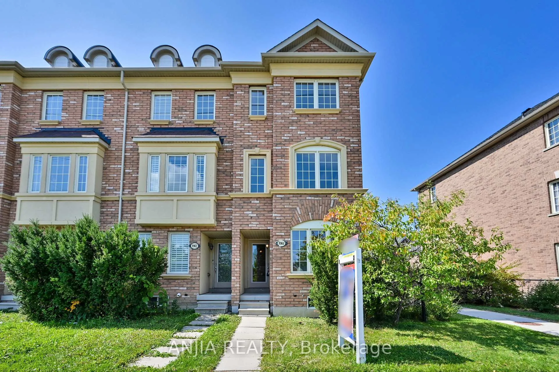 Photo 1 of 9964 Mccowan Road, Markham, Berczy — HOMEH