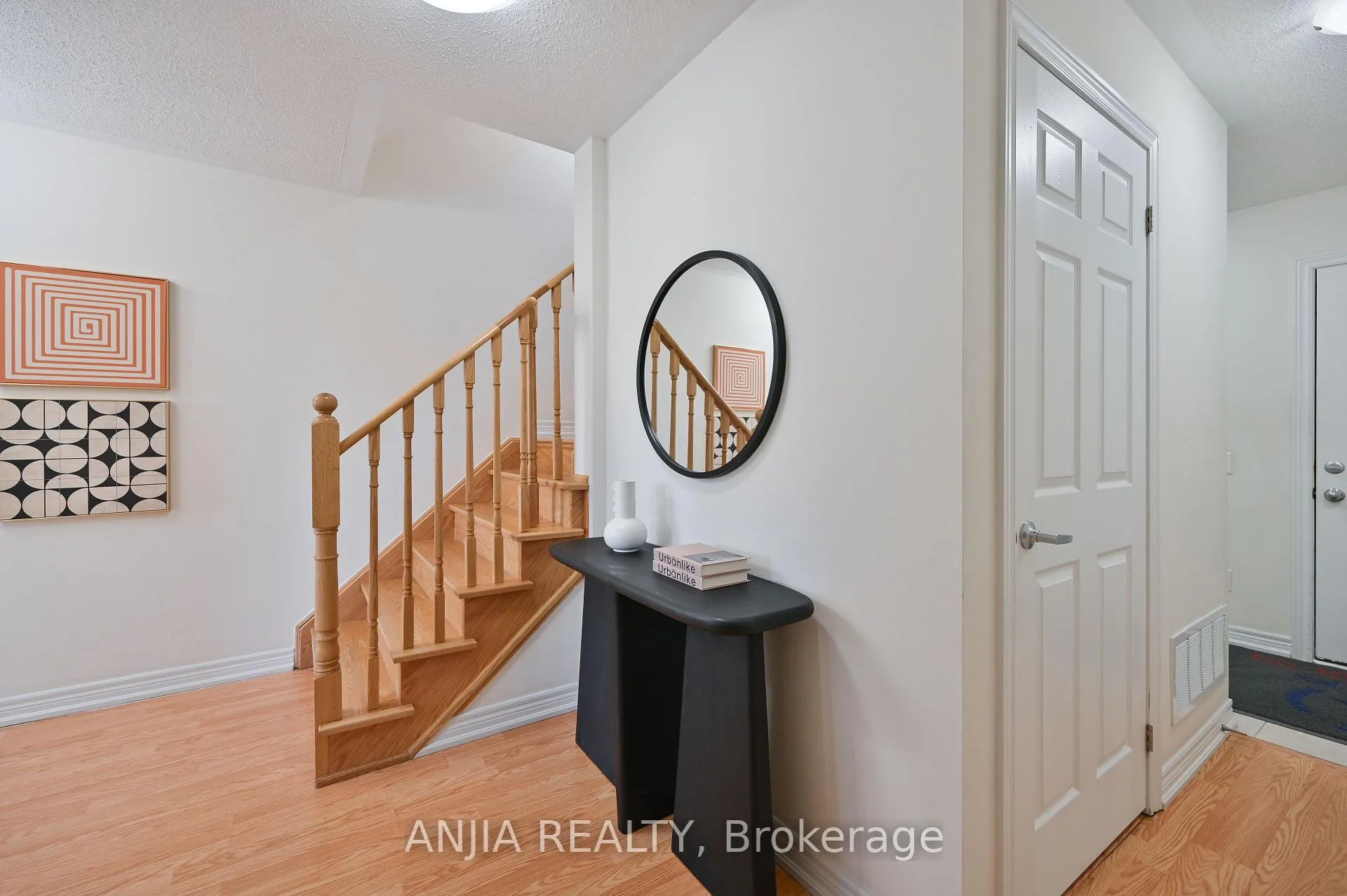 Photo 3 of 9964 Mccowan Road, Markham, Berczy — HOMEH