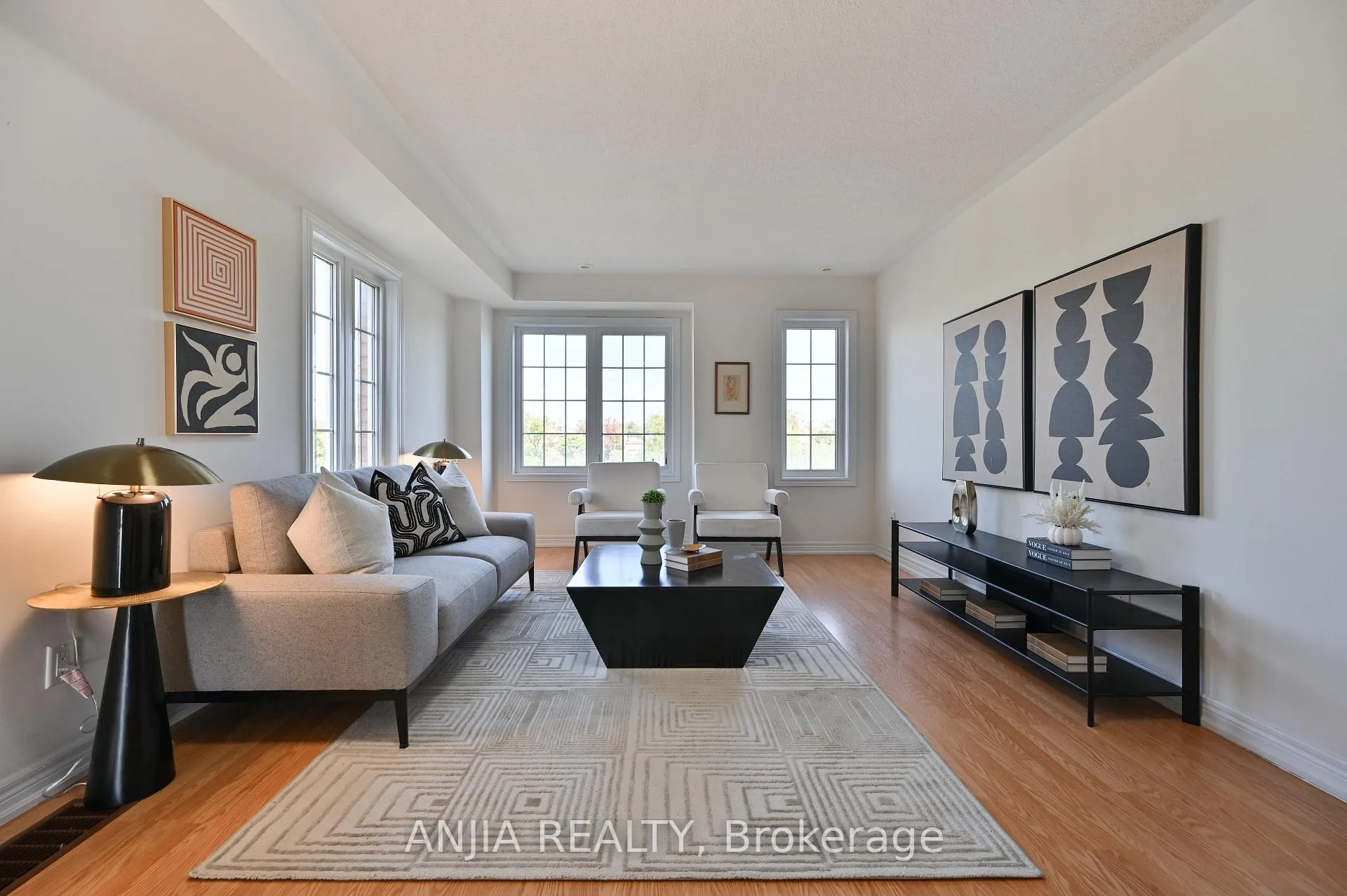 Photo 9 of 9964 Mccowan Road, Markham, Berczy — HOMEH