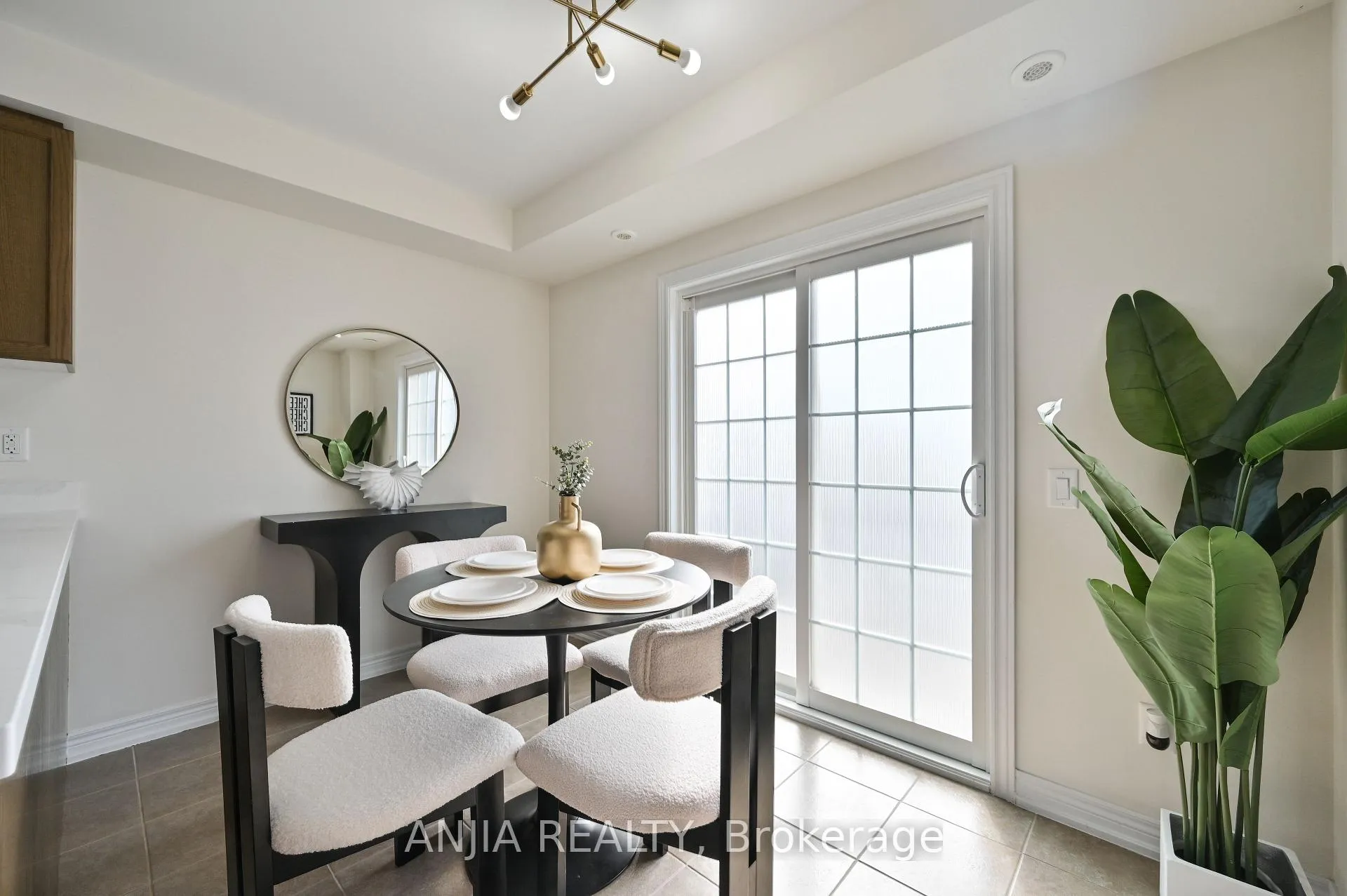 Photo 21 of 9964 Mccowan Road, Markham, Berczy — HOMEH